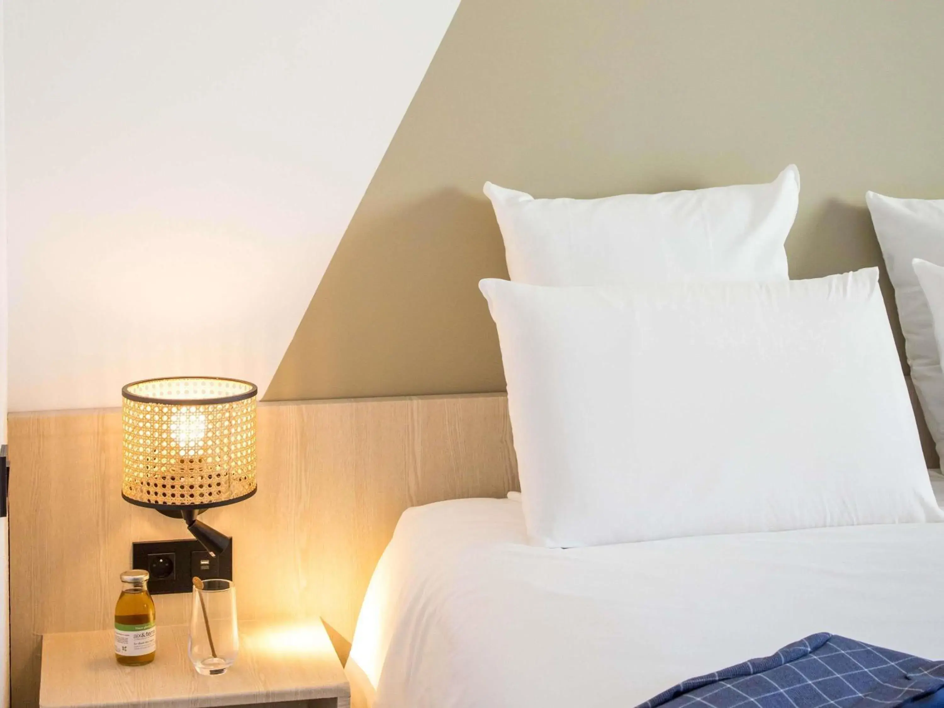 Classic Double Room in Mercure Cannes Mandelieu Classic Double Room in Mercure Cannes Mandelieu