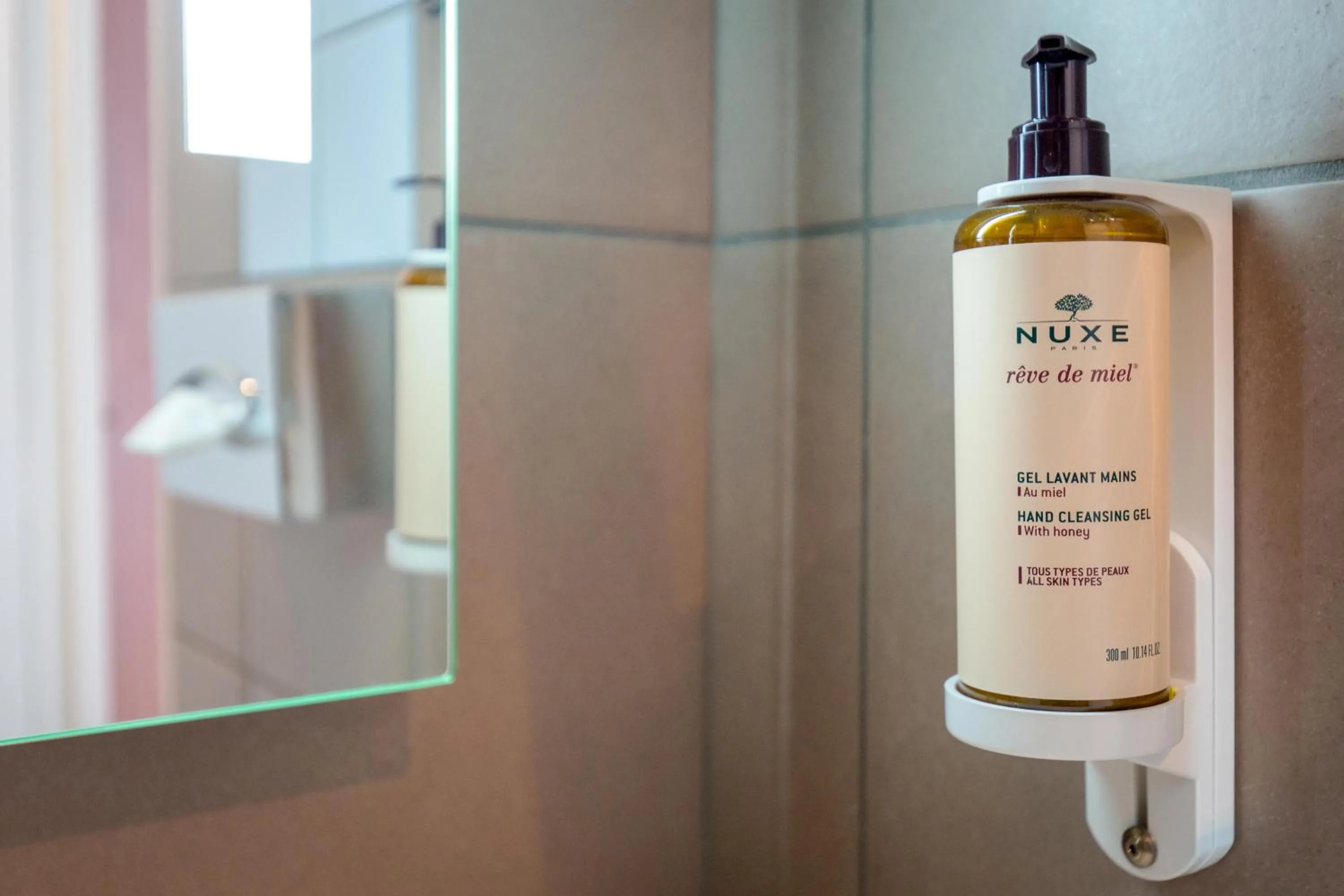 Bathroom in Mercure Cannes Mandelieu