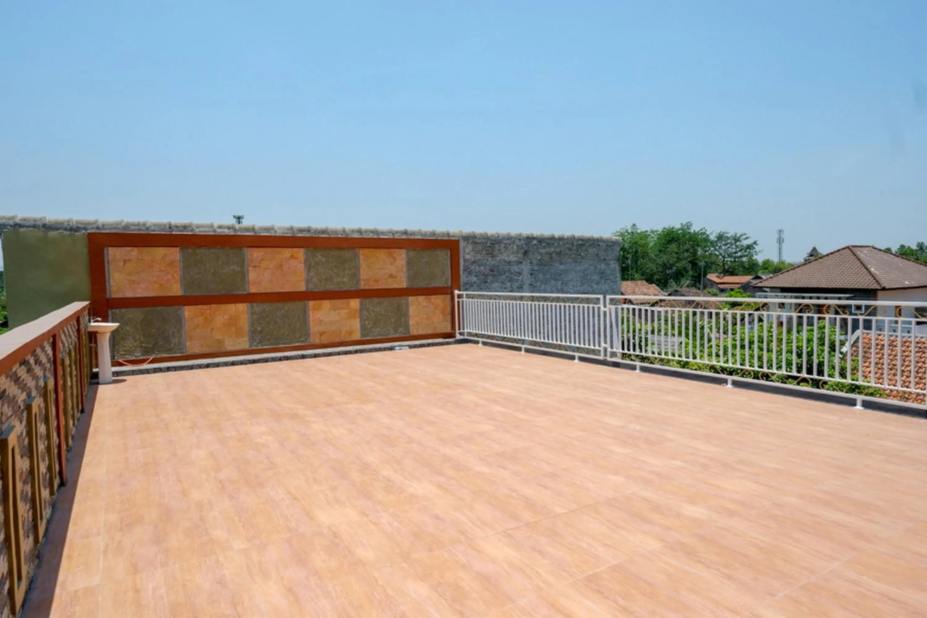 RedDoorz Syariah near Alun Alun Pati