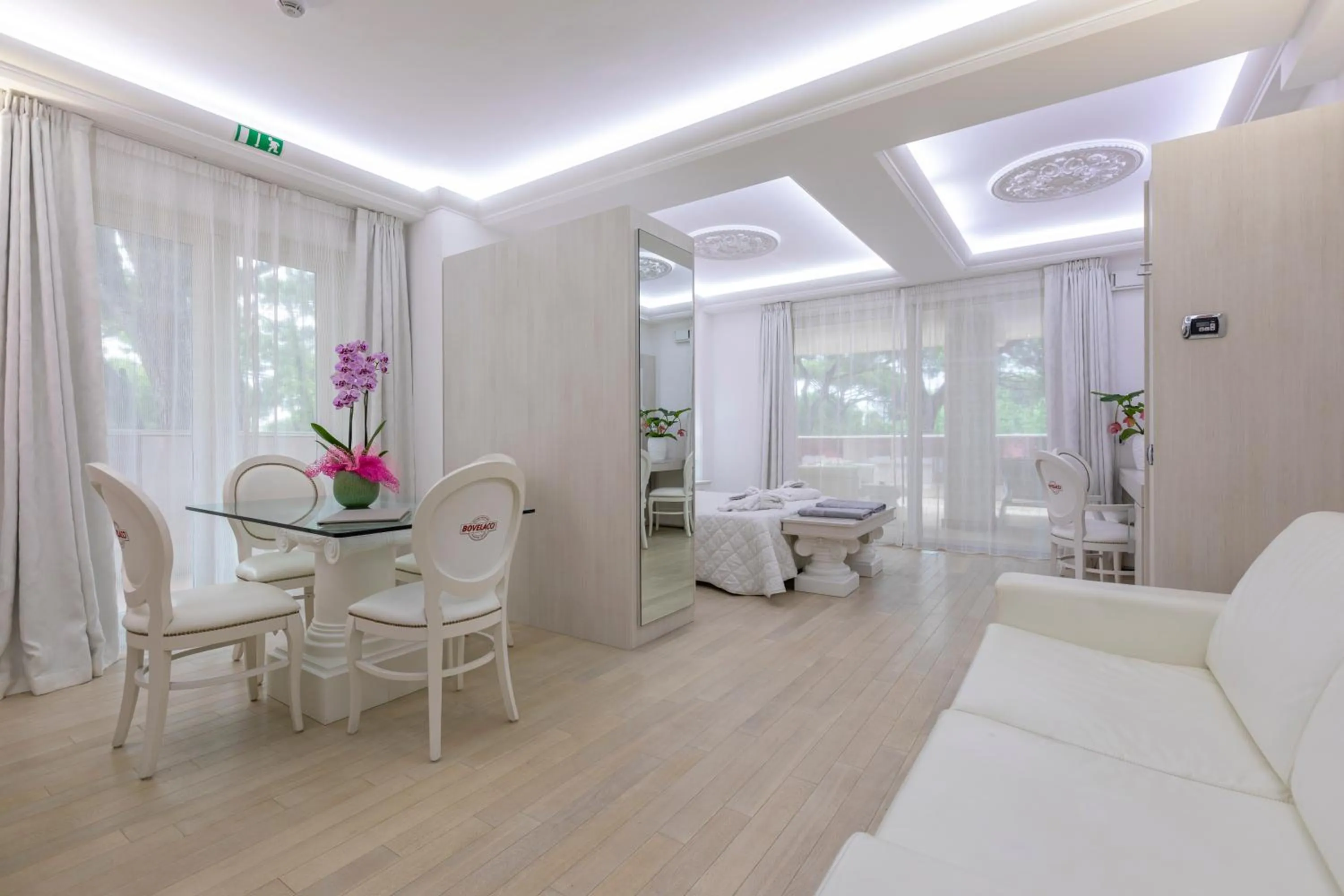 Seating area in Boutique Hotel Paradiso Bovelacci