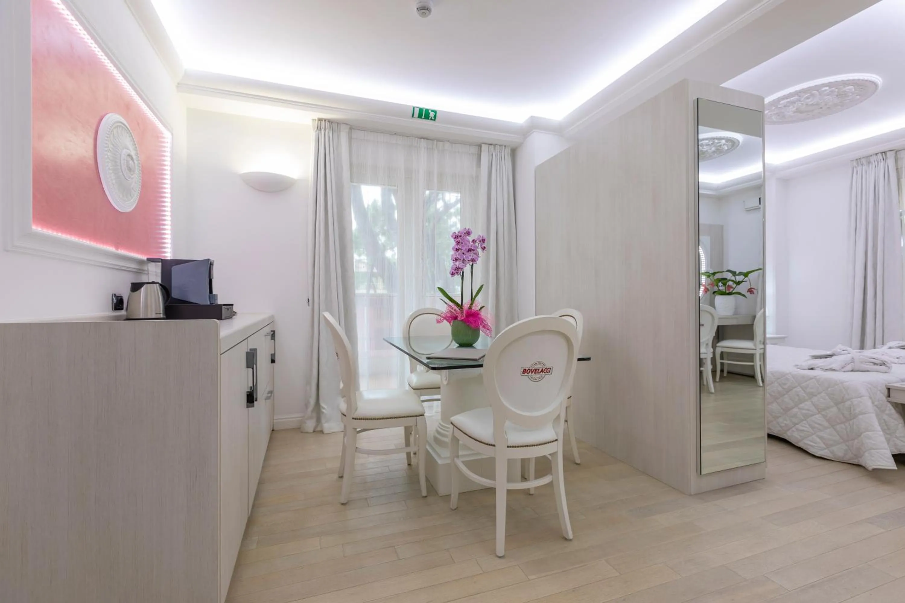 Bed in Boutique Hotel Paradiso Bovelacci