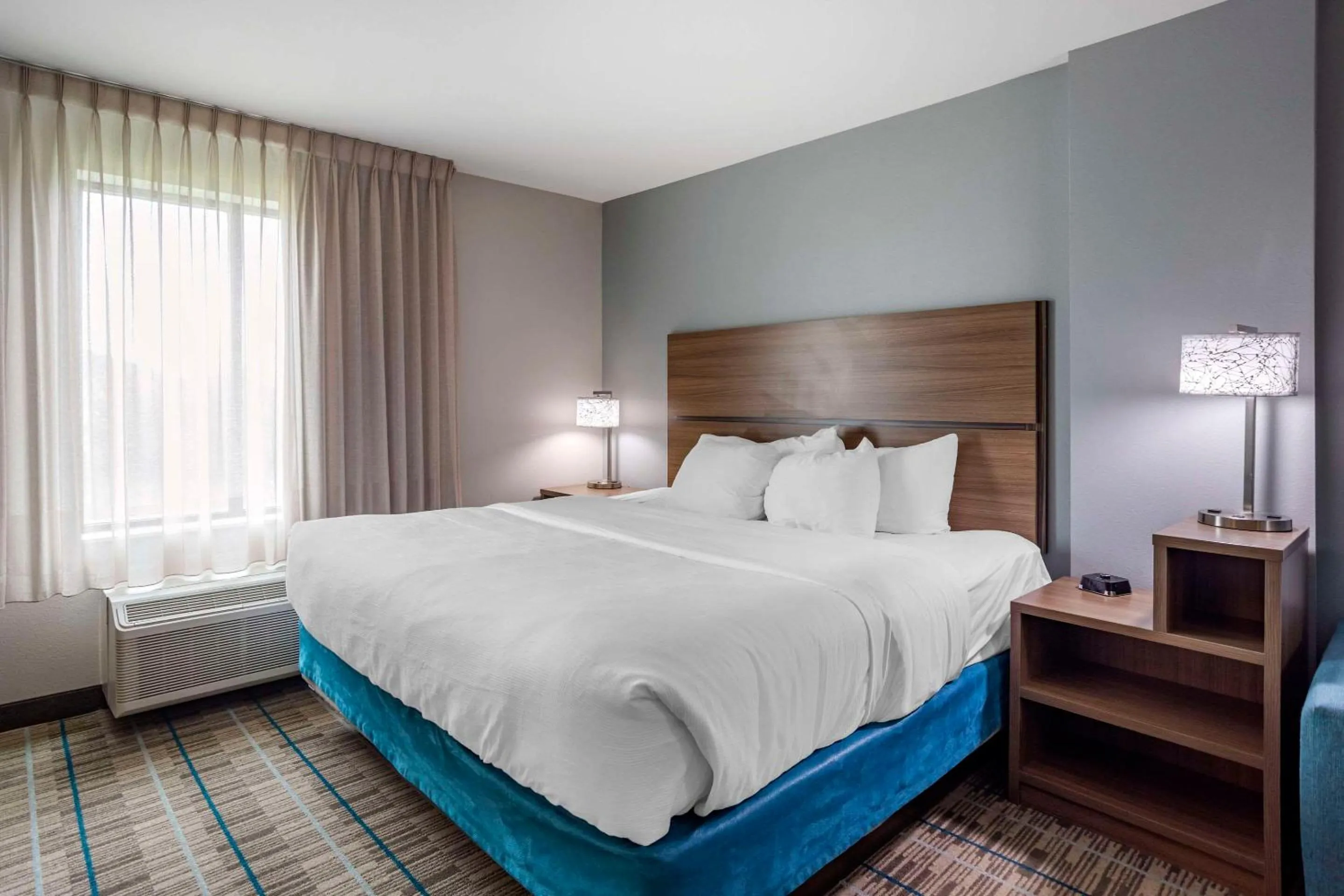 Bedroom in MainStay Suites Bowling Green North