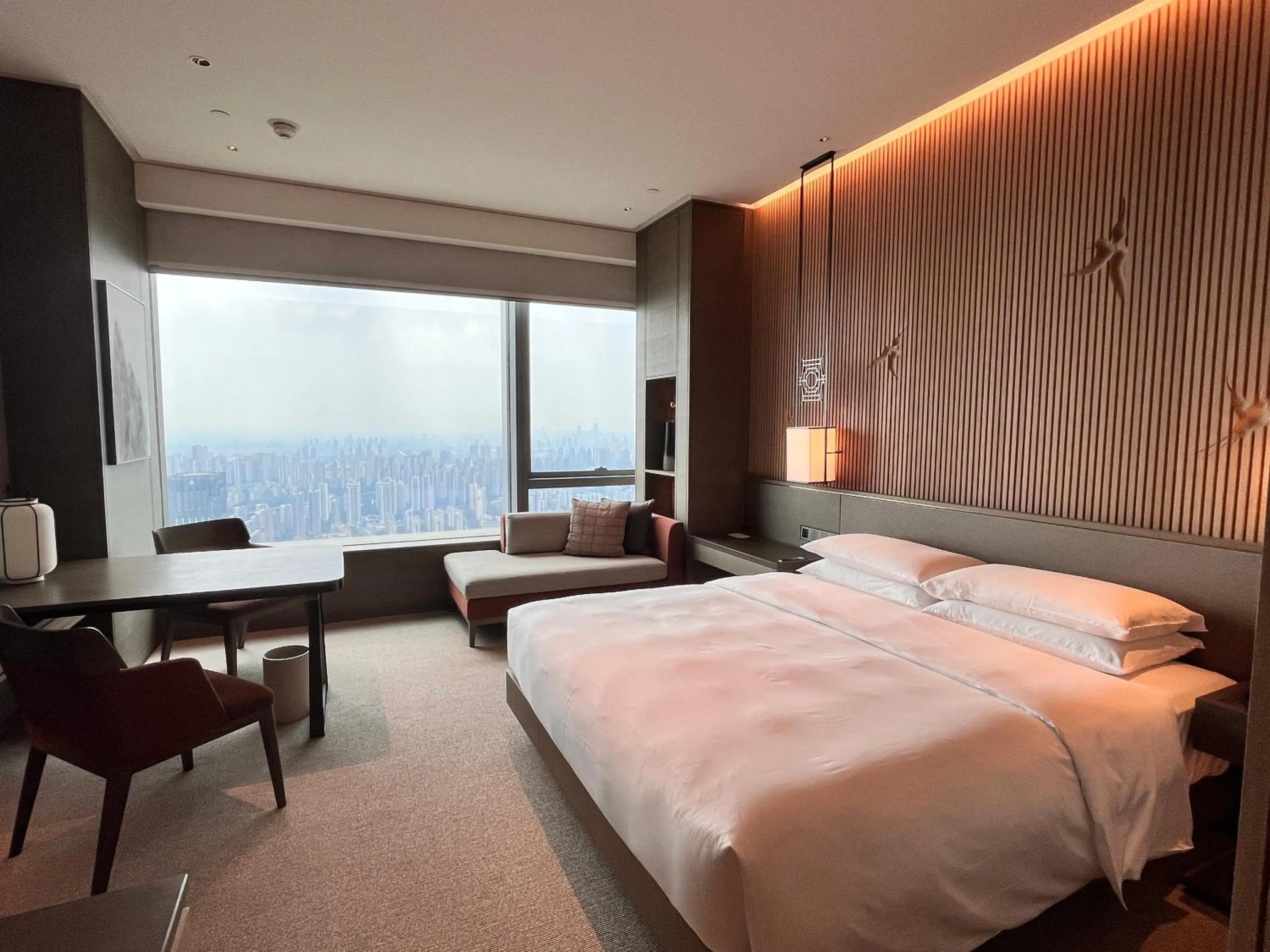 Bed in Grand Hyatt Hefei