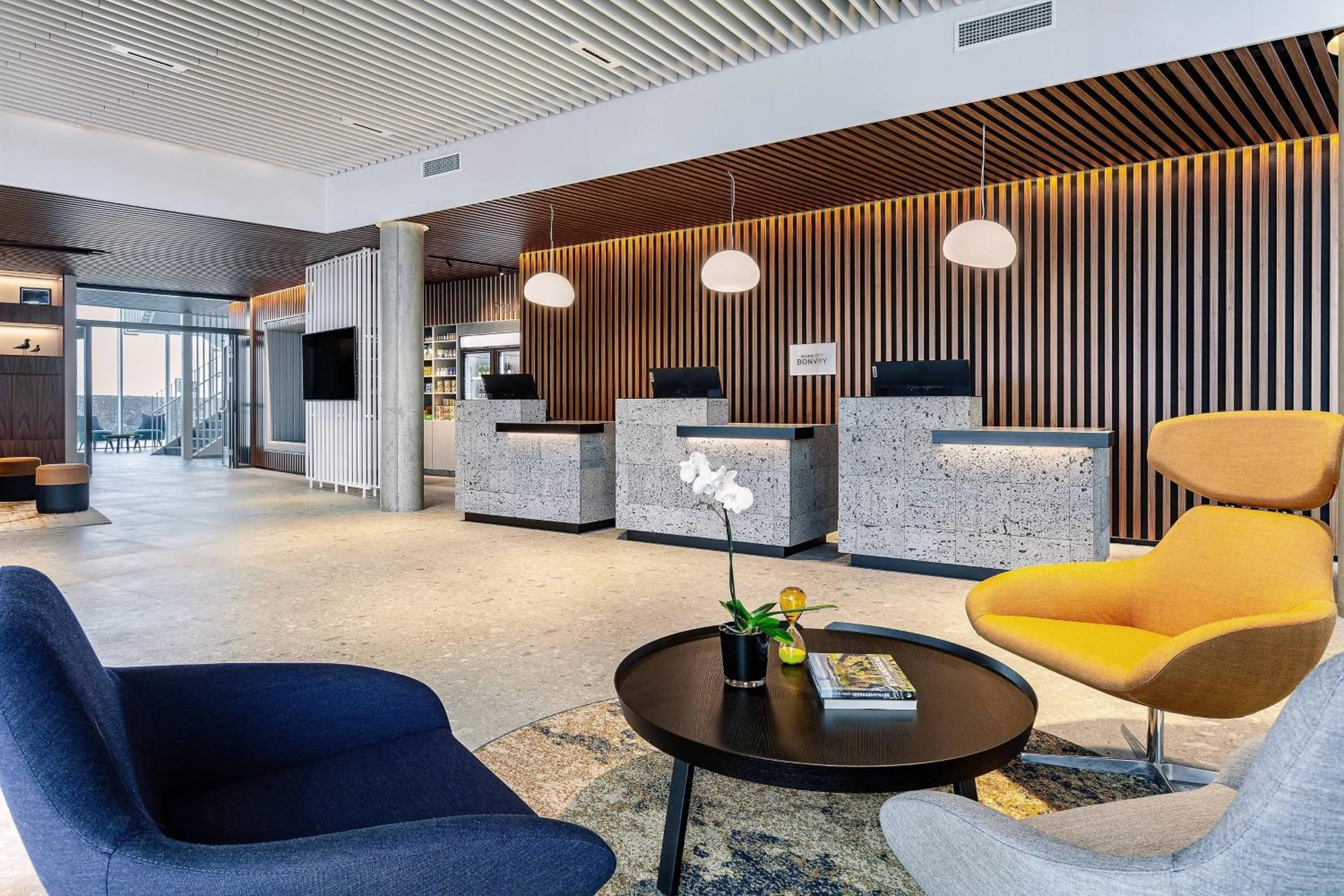 Lobby or reception in Courtyard by Marriott Reykjavik Keflavik Airport
