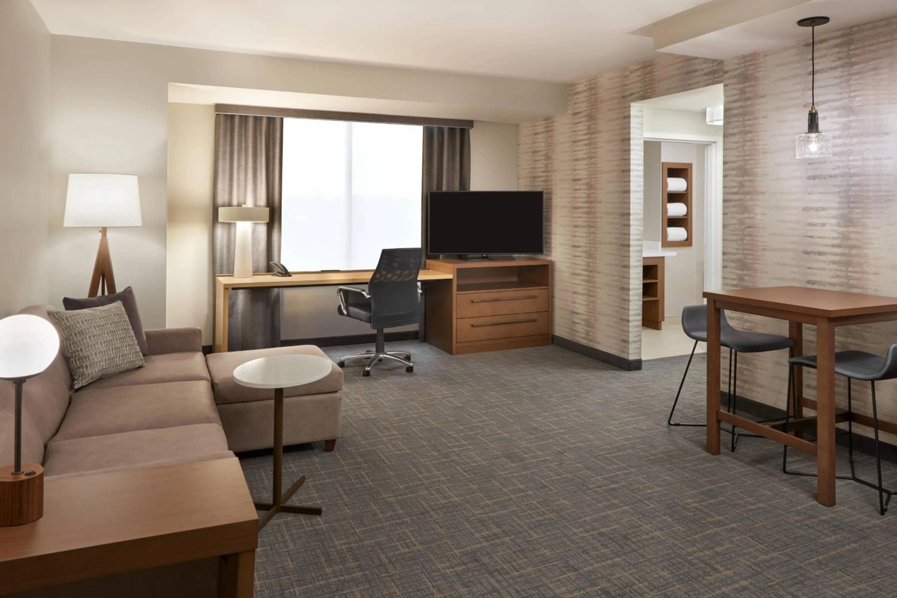 Living room in Residence Inn by Marriott Toronto Mississauga Southwest