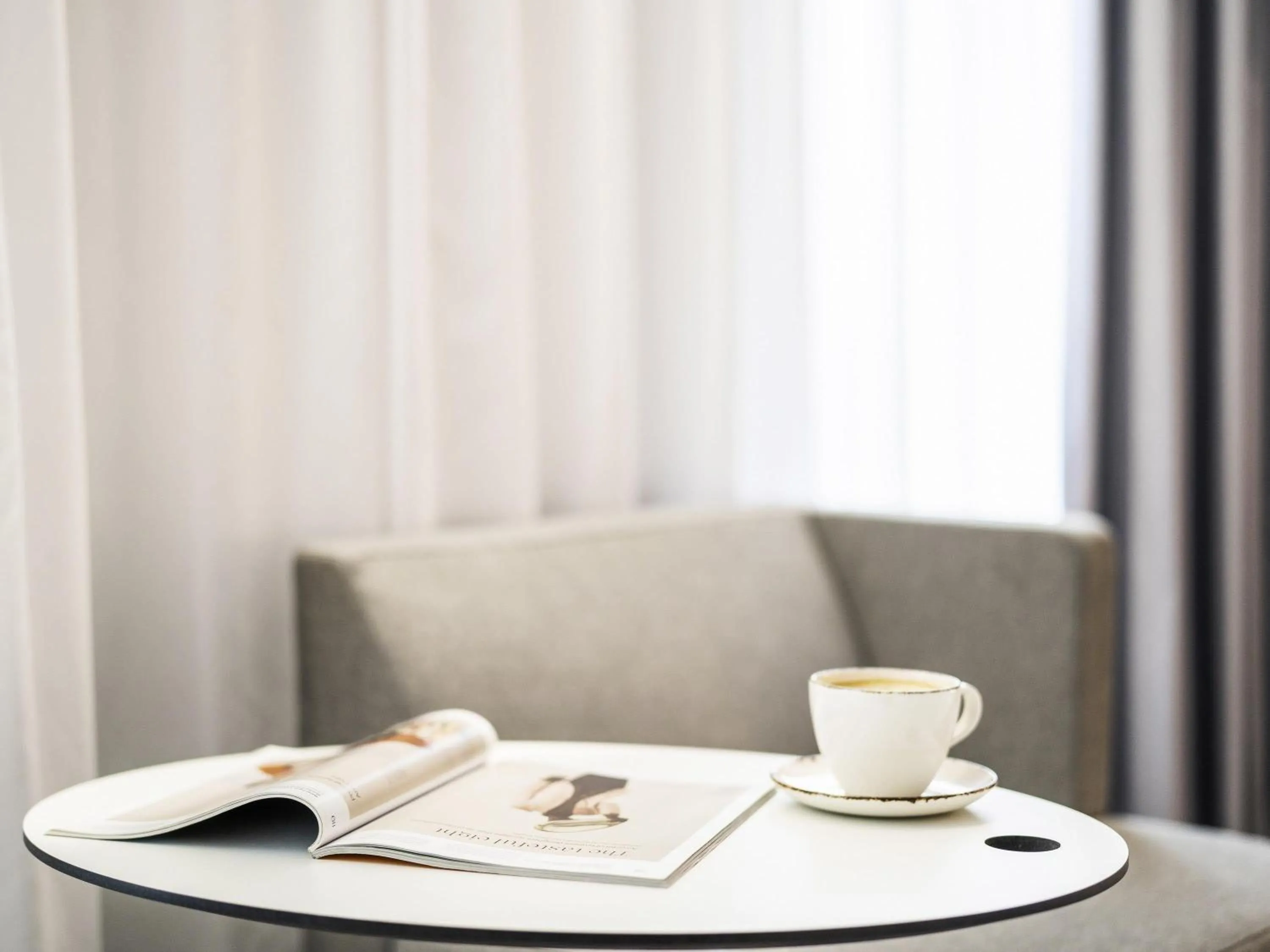 Bedroom in Novotel Leicester