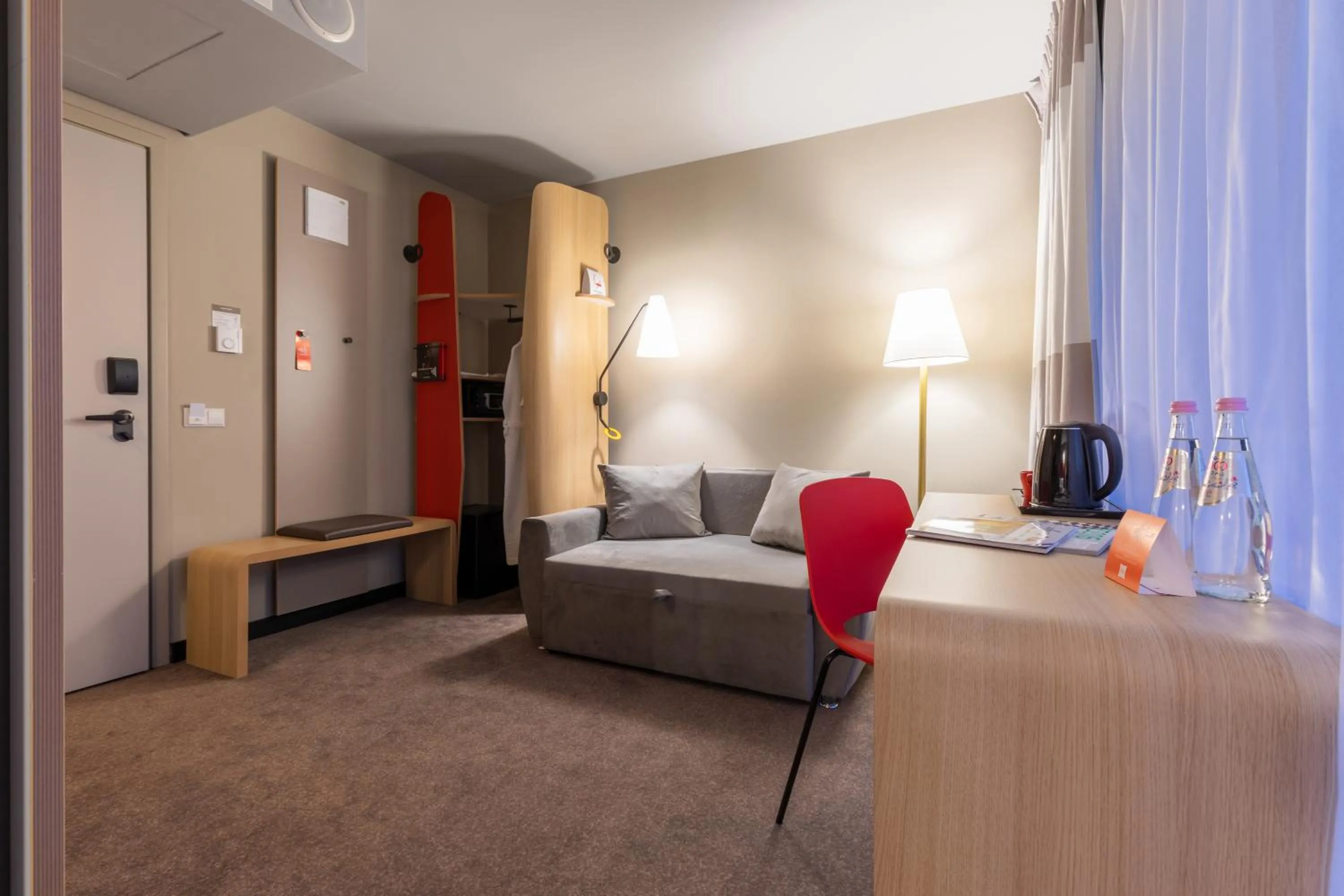 Living room, Bed in ibis Tbilisi Stadium