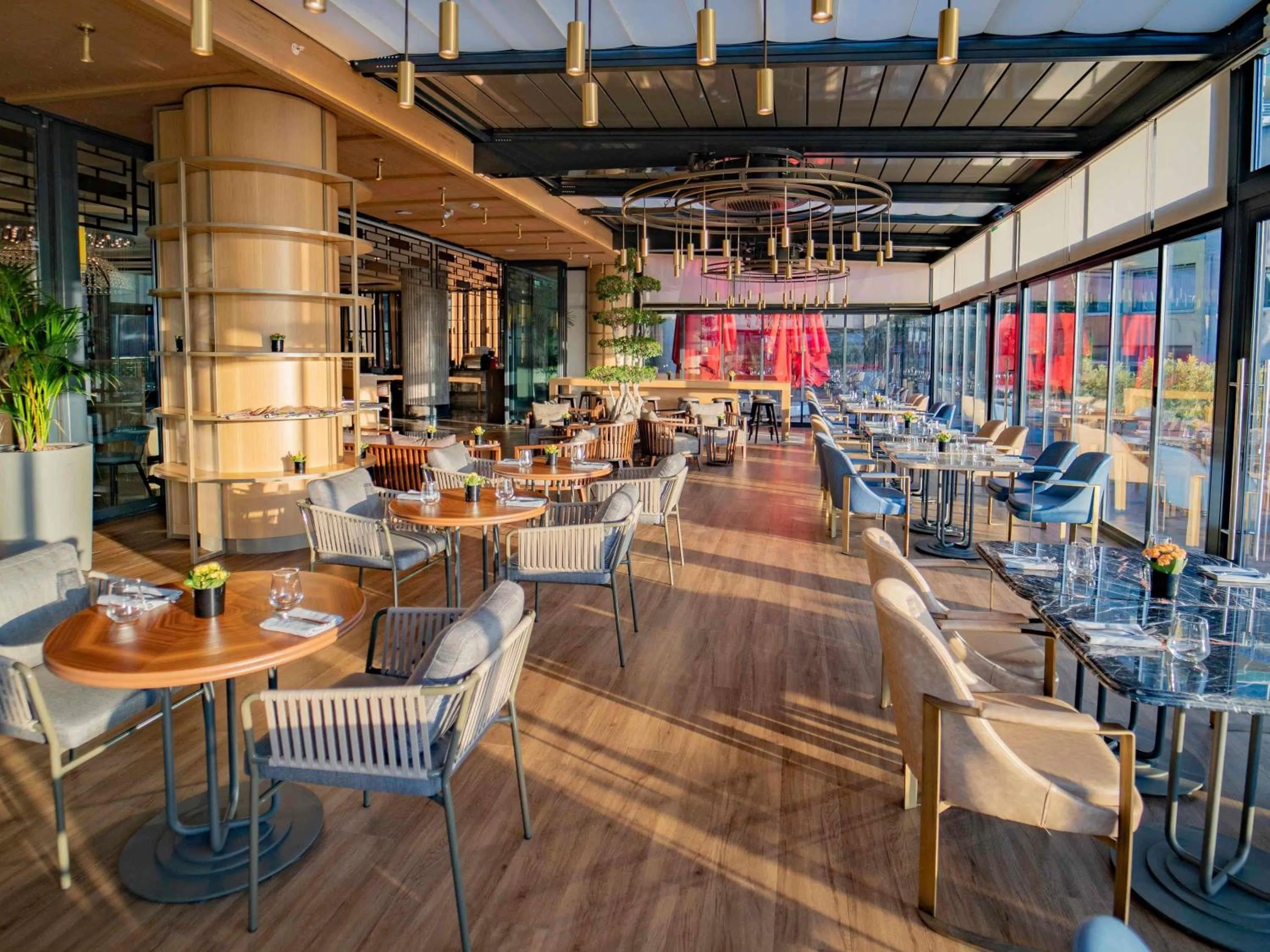 Restaurant/places to eat in Sofitel Istanbul Taksim