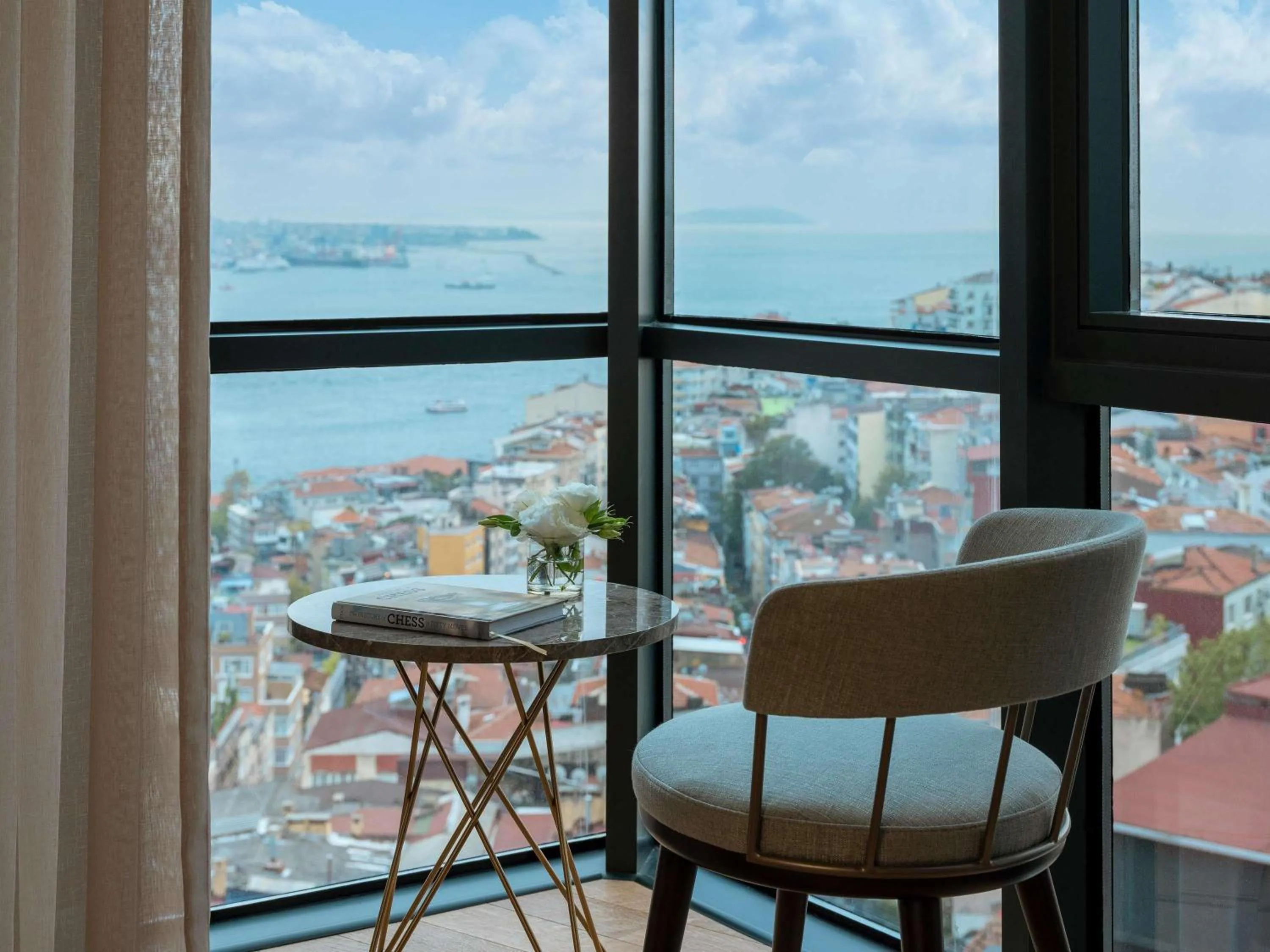 Bedroom in Sofitel Istanbul Taksim