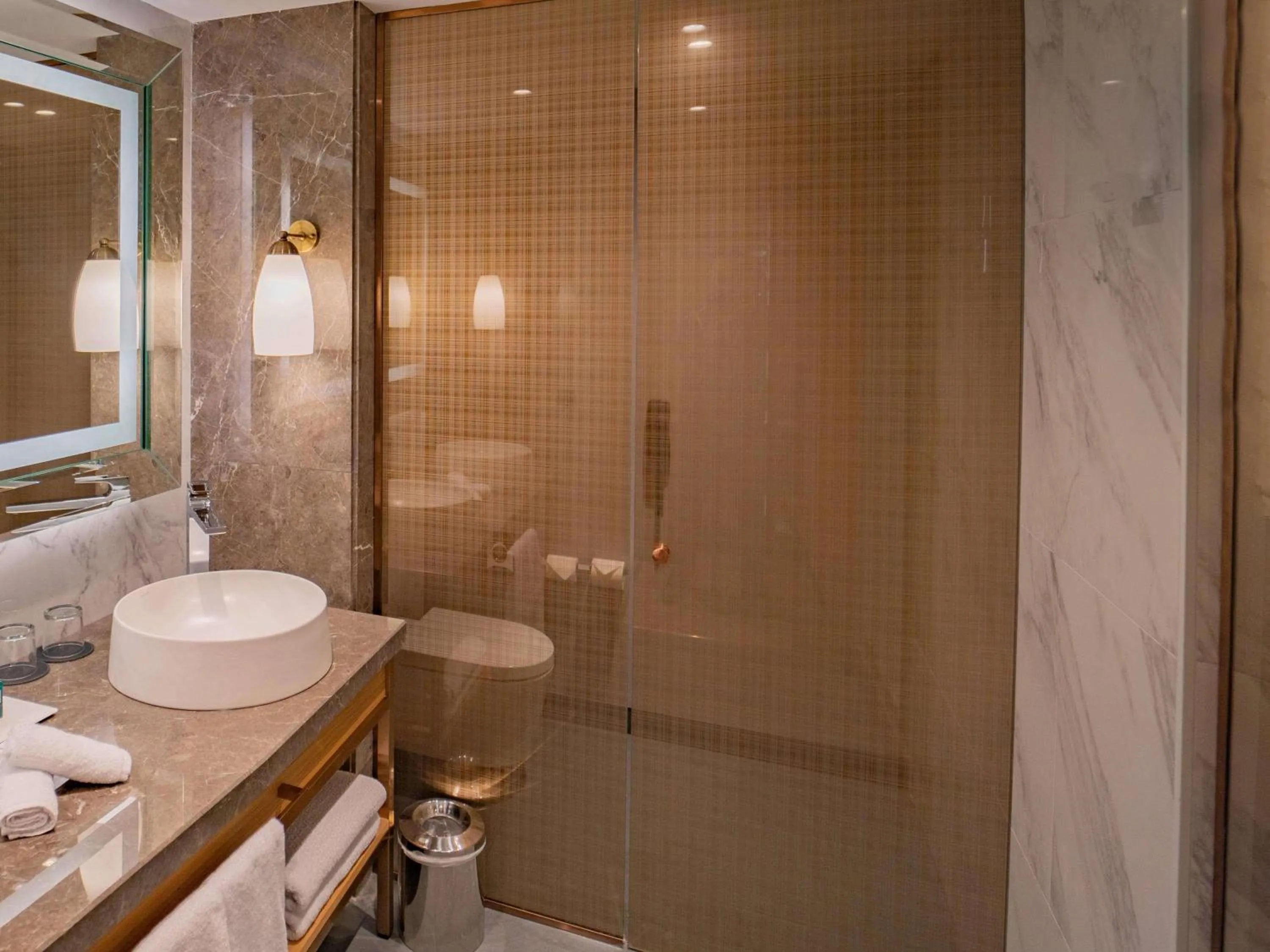 Bedroom in Sofitel Istanbul Taksim