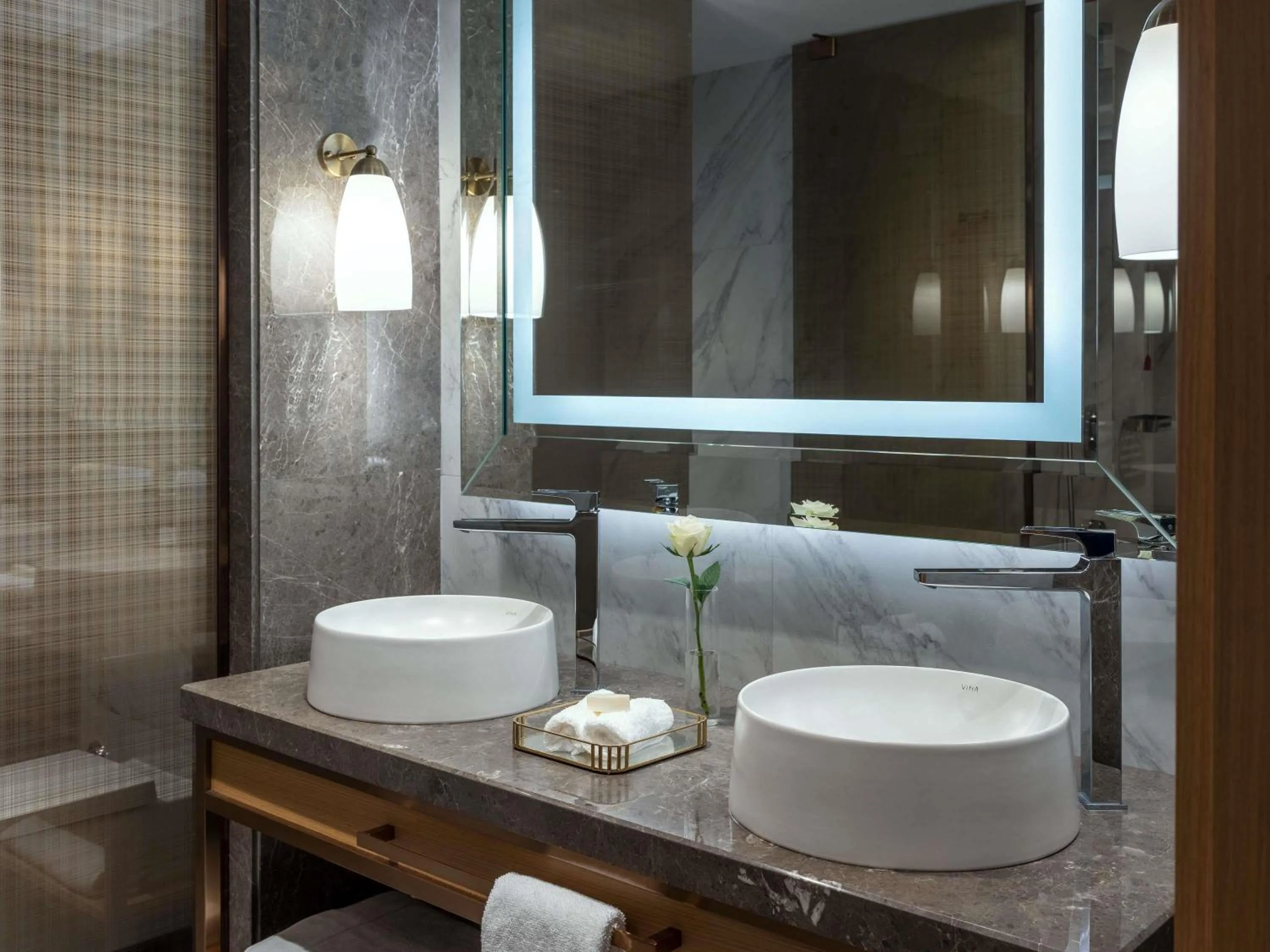 Bedroom in Sofitel Istanbul Taksim