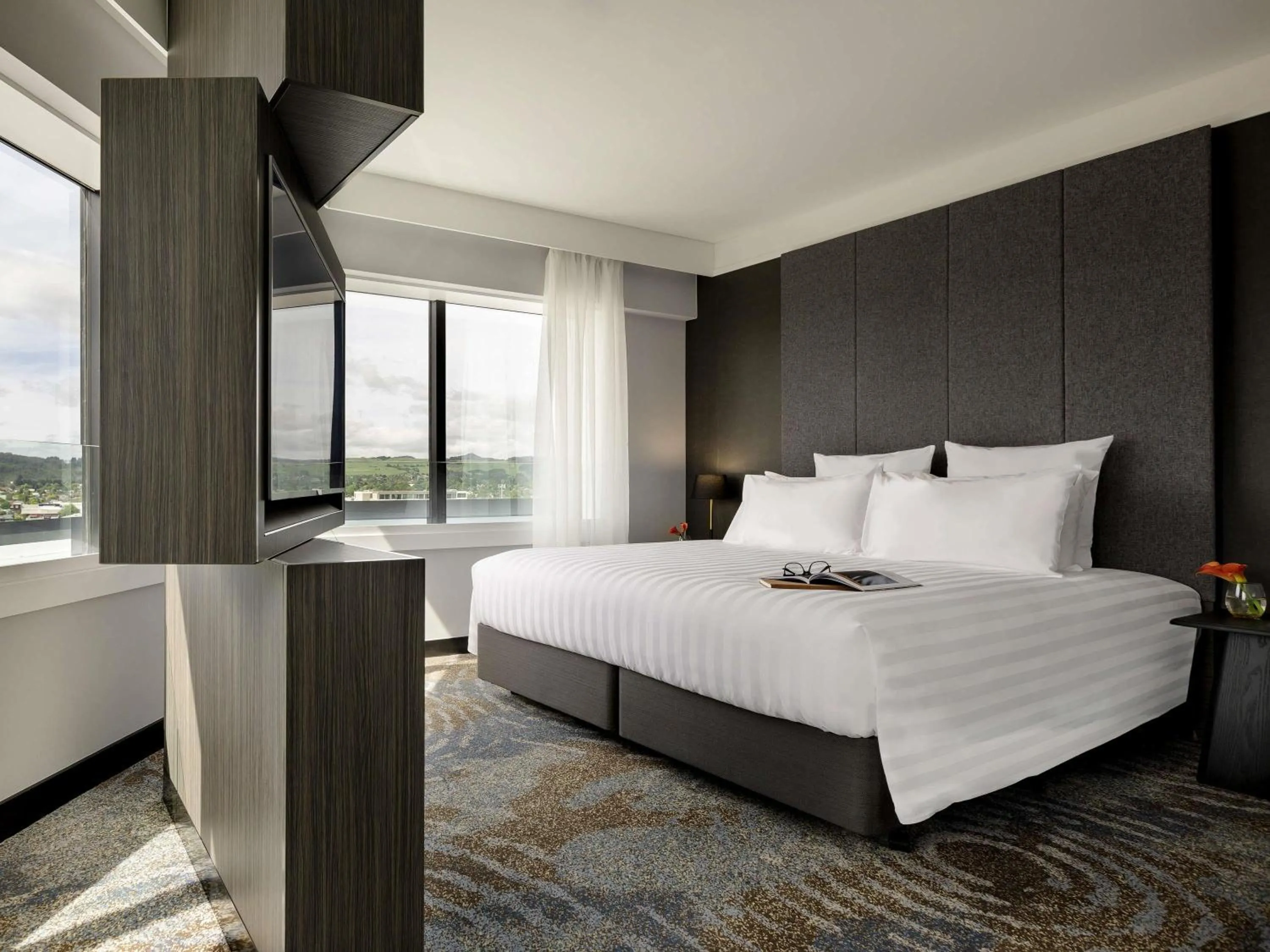 Bedroom, Bed in Pullman Rotorua