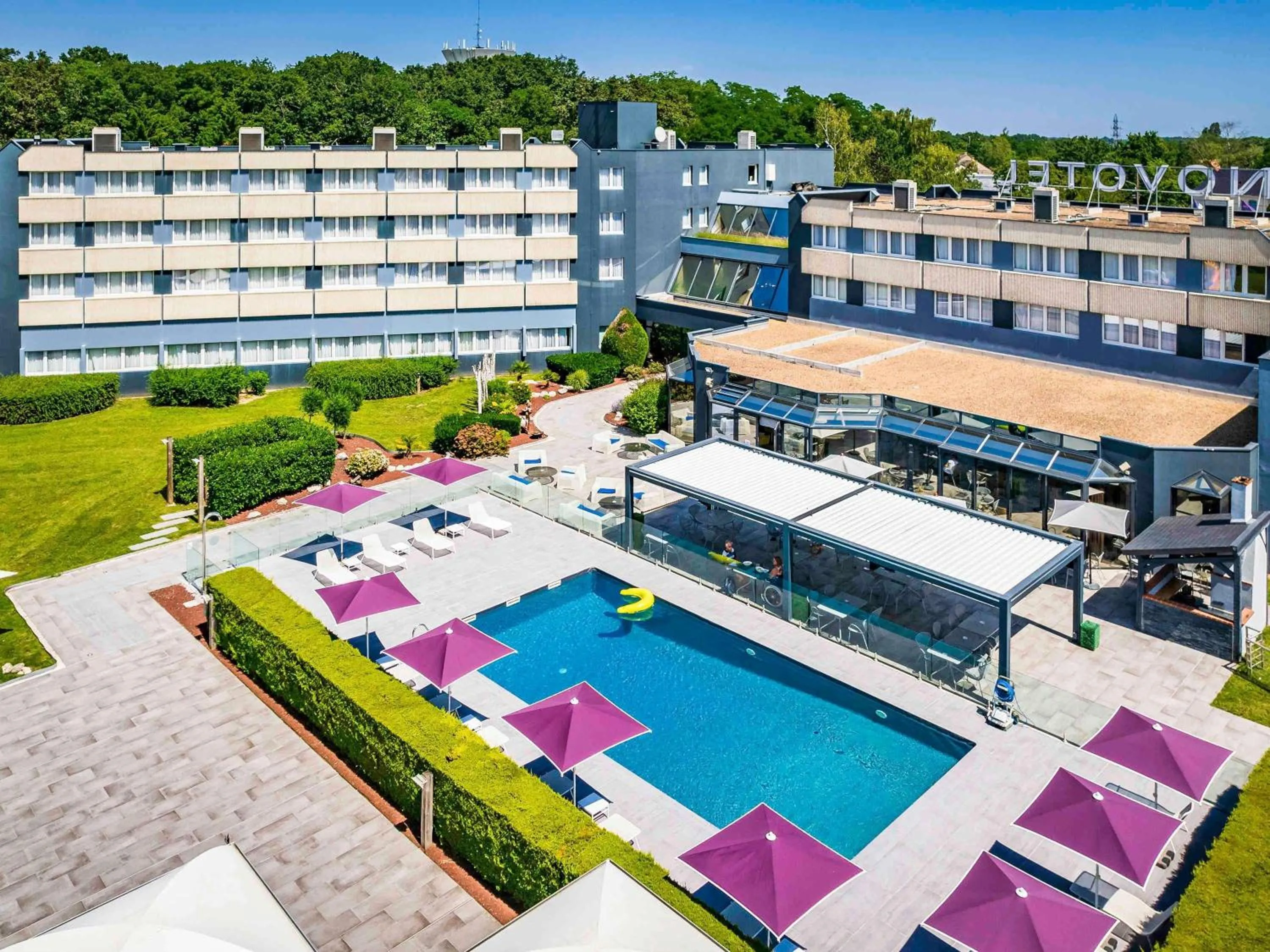 Property building in Novotel Orléans Saint Jean de Braye