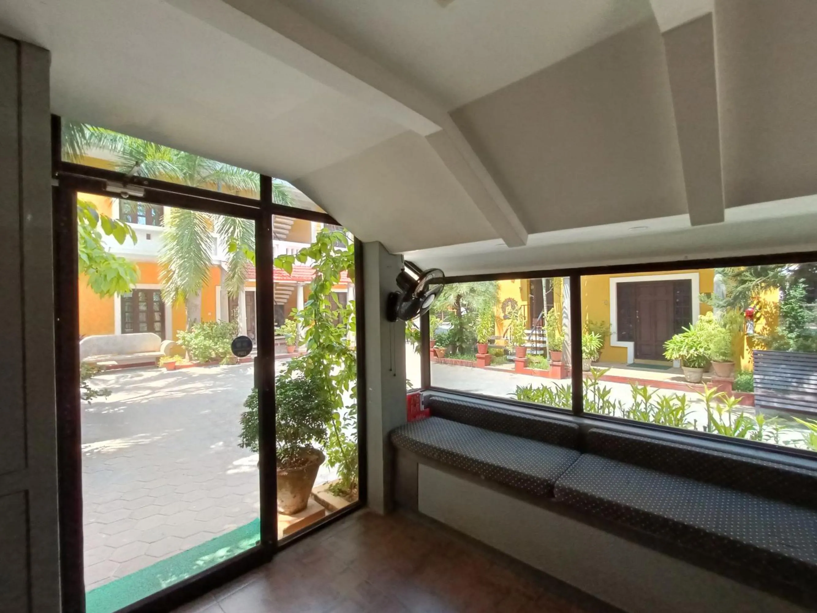 Lobby or reception in Poppys Olive de' villa