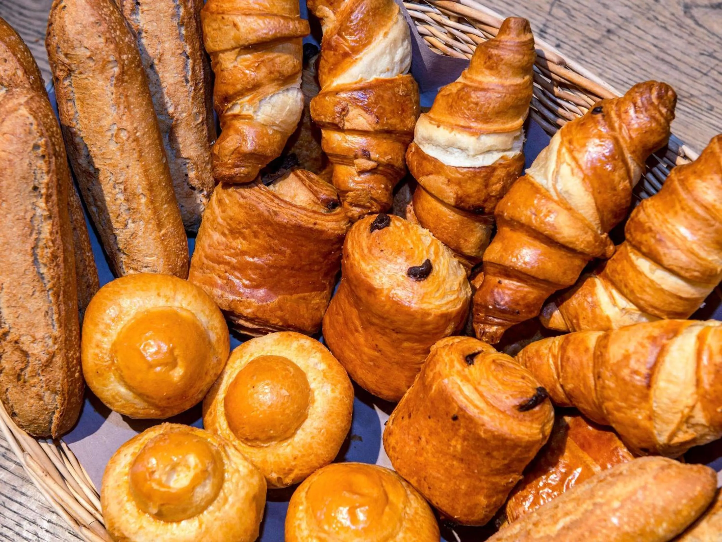Breakfast in Mercure Carcassonne La Cité