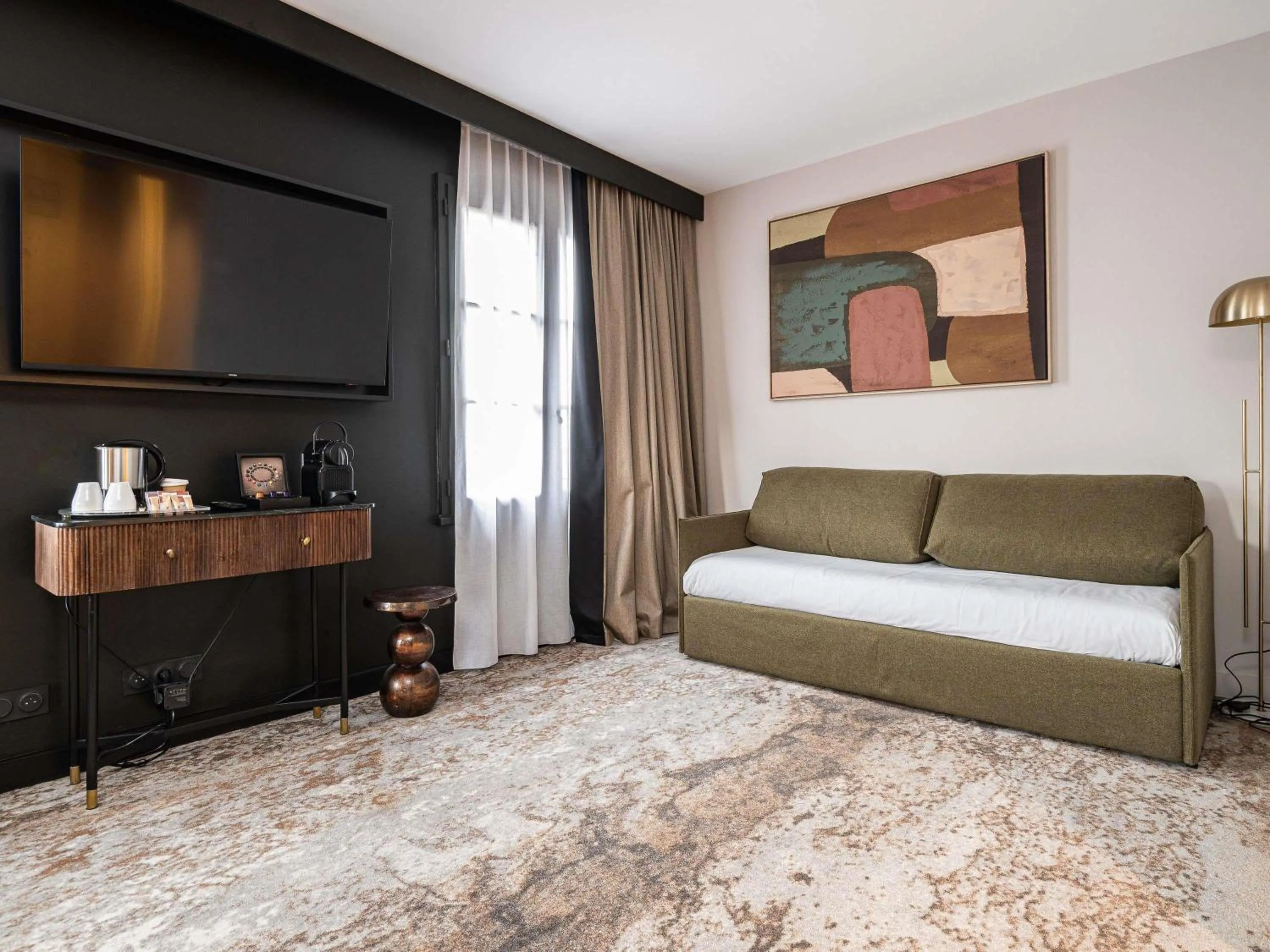 Bedroom, Bed in Mercure Carcassonne La Cité