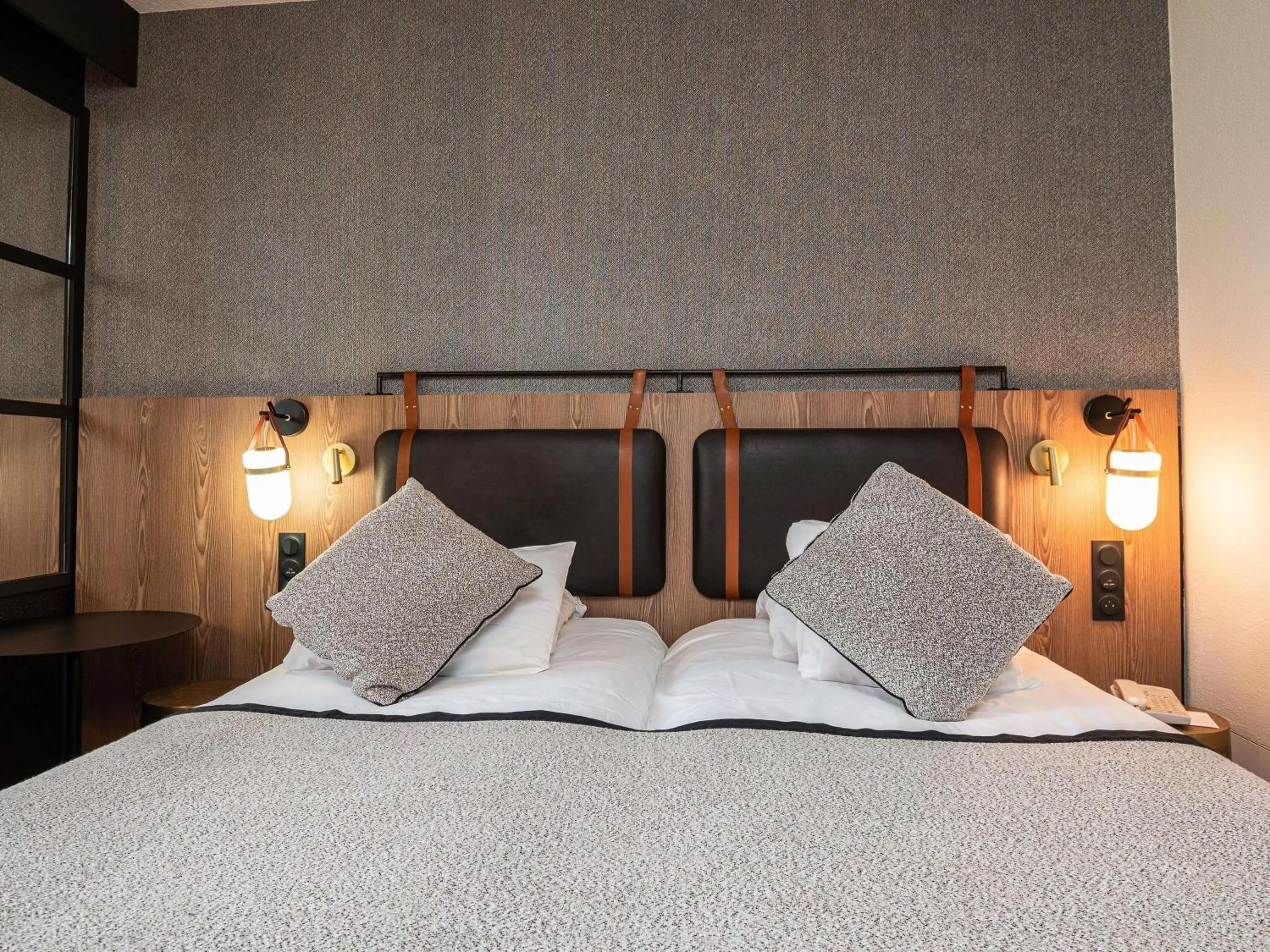 Bedroom, Bed in Mercure Carcassonne La Cité