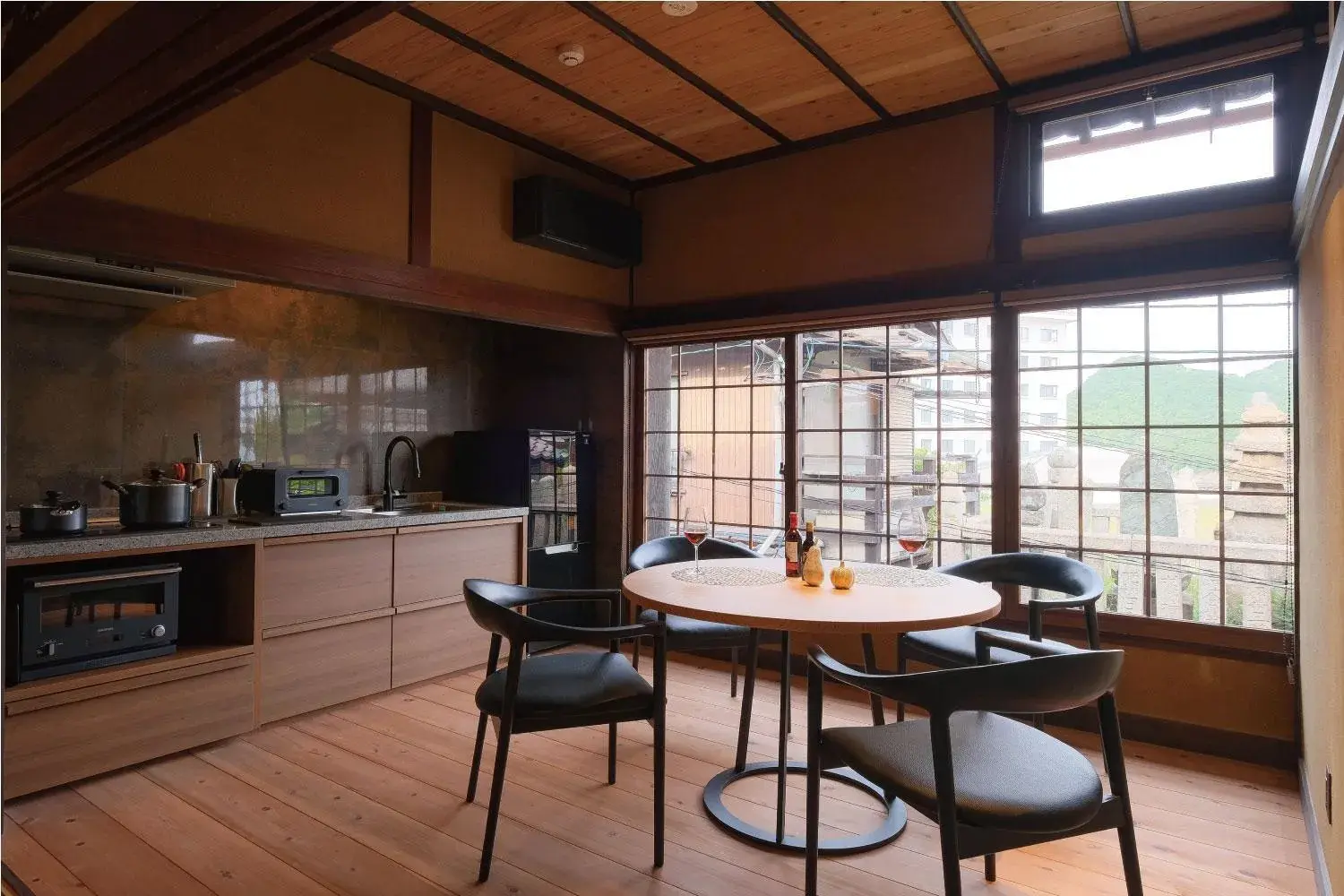 Deluxe Twin Room - single occupancy in Tomonoura Shiomachi Hotel Deluxe Twin Room - single occupancy in Tomonoura Shiomachi Hotel