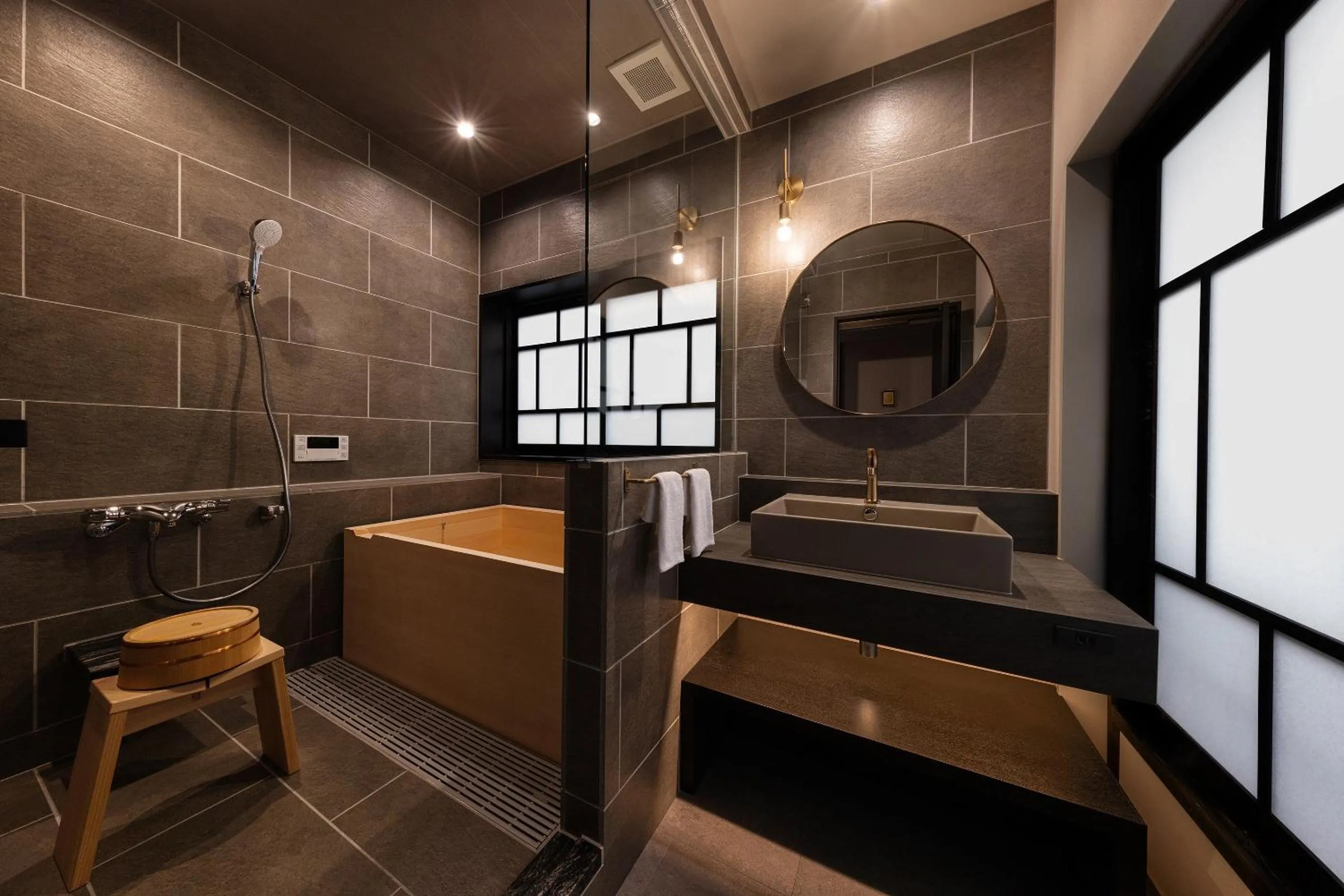 Tomonoura Shiomachi Hotel