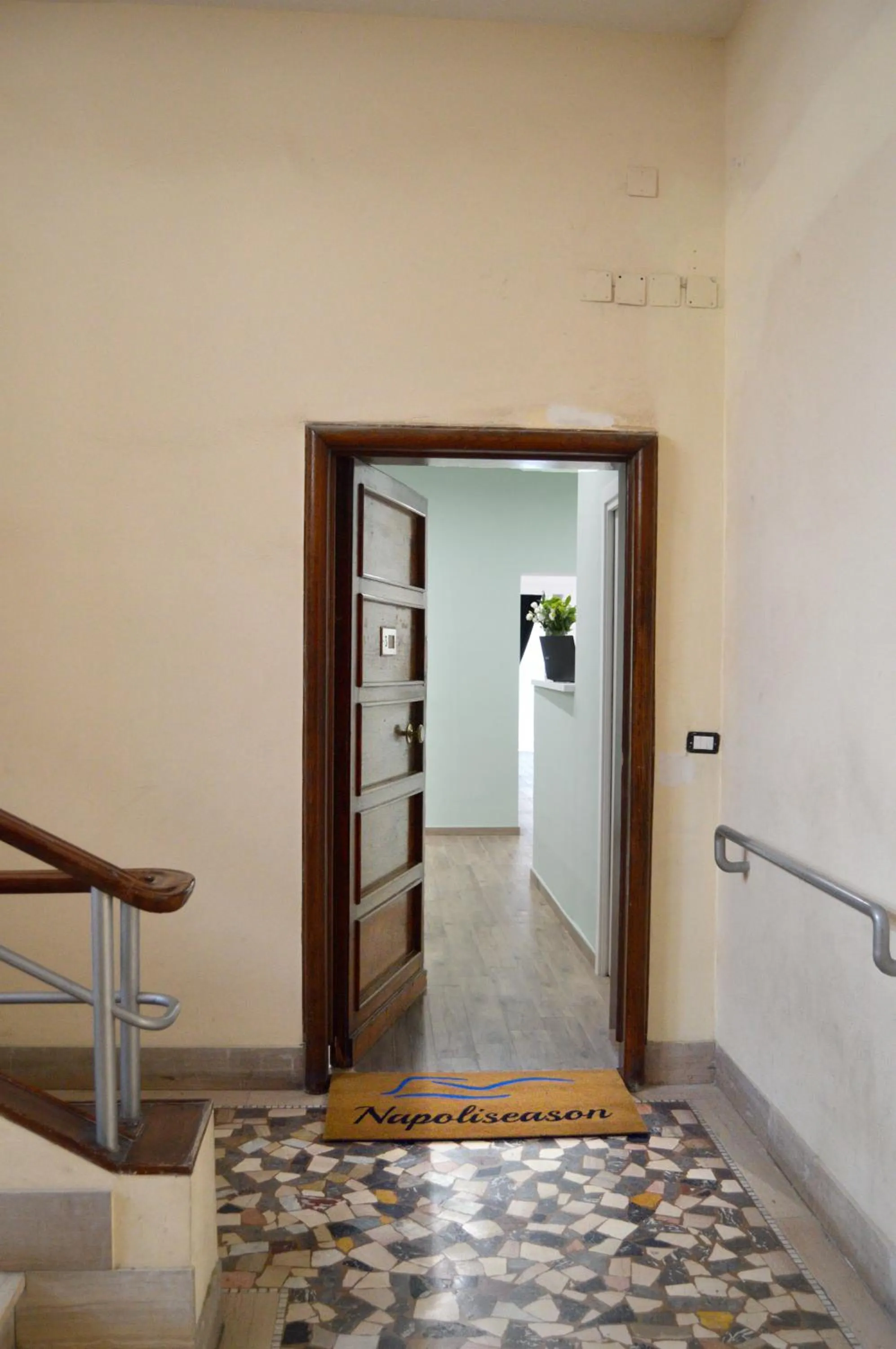 Property building in Napoliseason Rooms & Breakfast