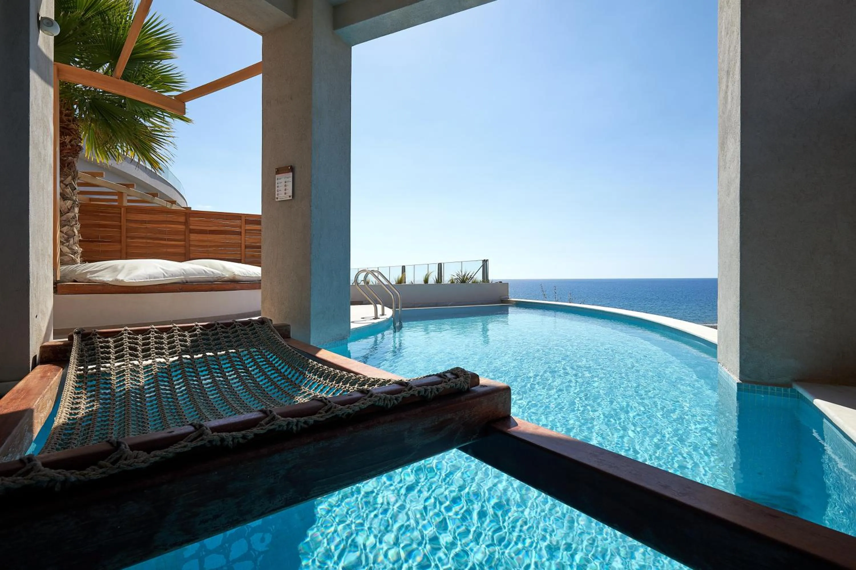 View (from property/room) in Enorme Santanna Beach