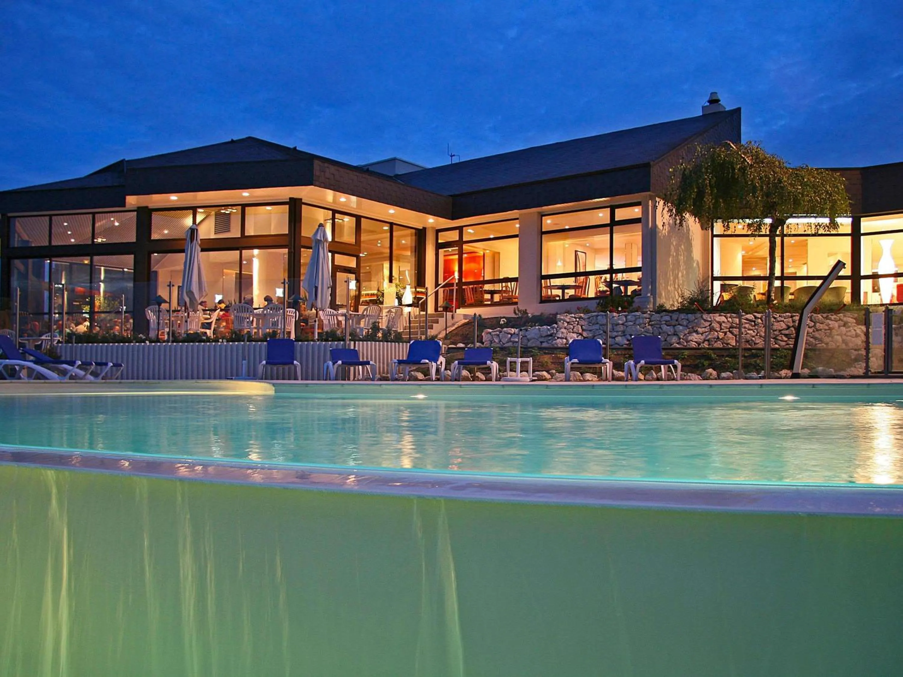 Property building in Novotel Amboise