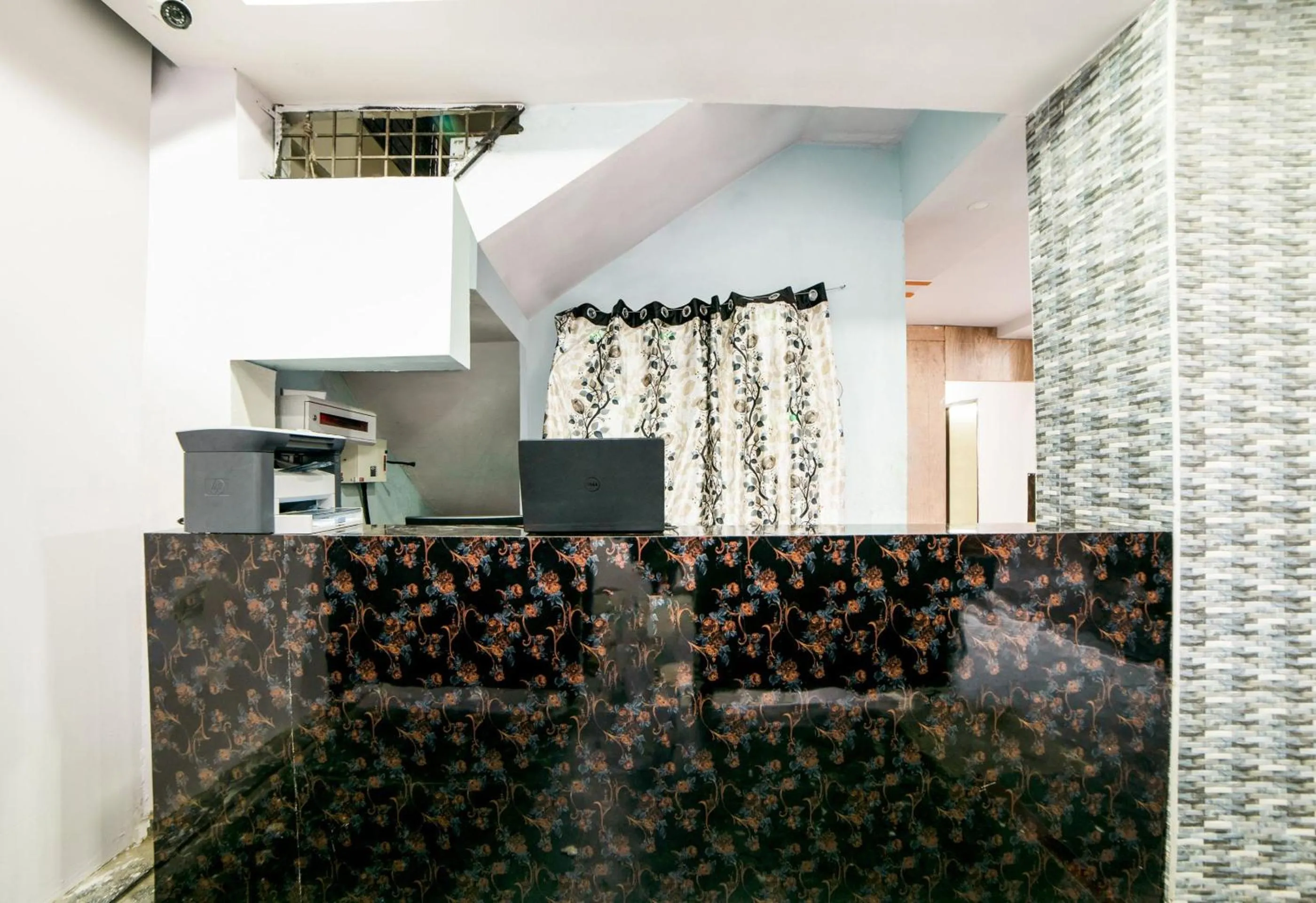 Lobby or reception in Super Hotel O Lucky Hotels Gachibowli