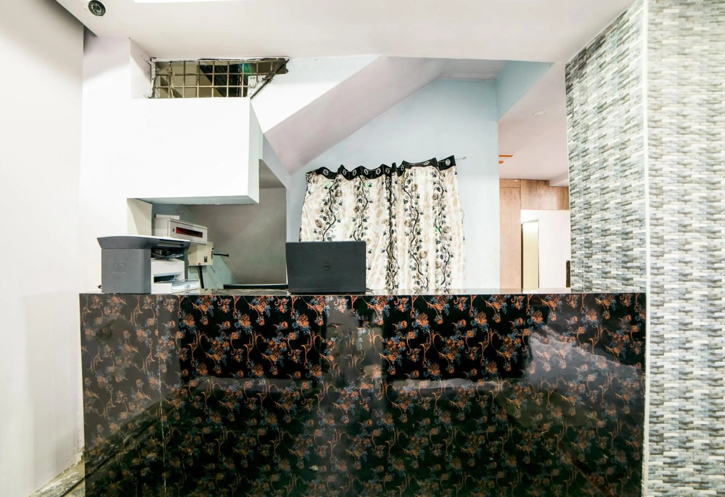 Lobby or reception in Super Hotel O Lucky Hotels Gachibowli