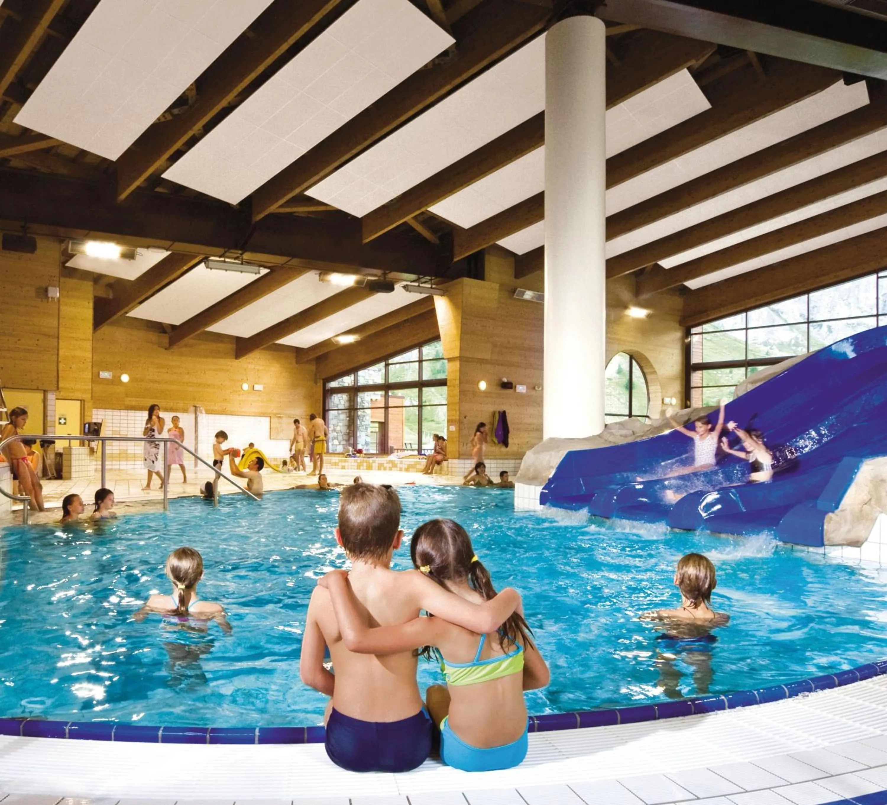 Swimming pool in Le Rond Point des Pistes - 4 personnes - Tignes Val Claret 2100m - skis aux pieds