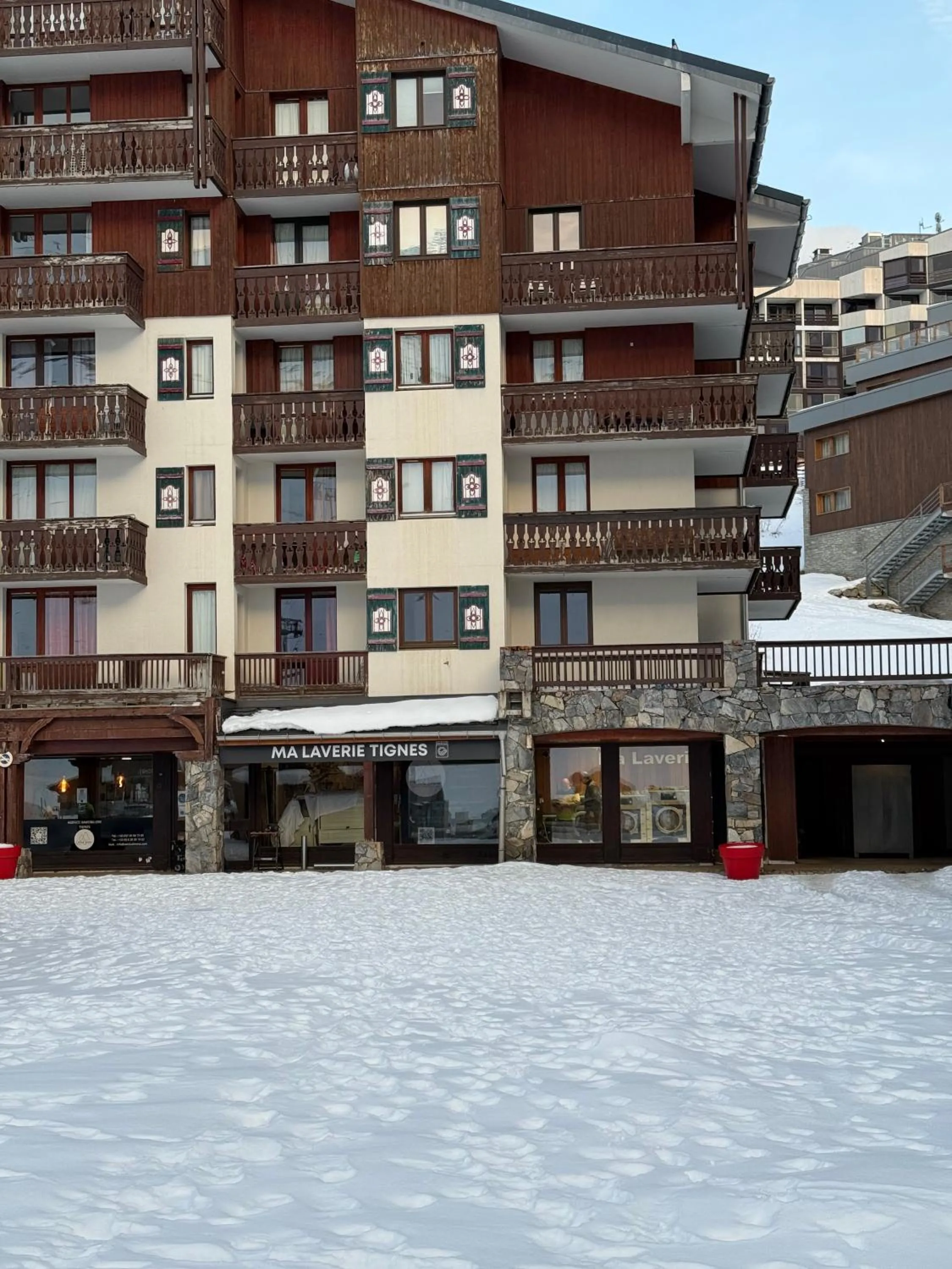 Property building in Le Rond Point des Pistes - 4 personnes - Tignes Val Claret 2100m - skis aux pieds