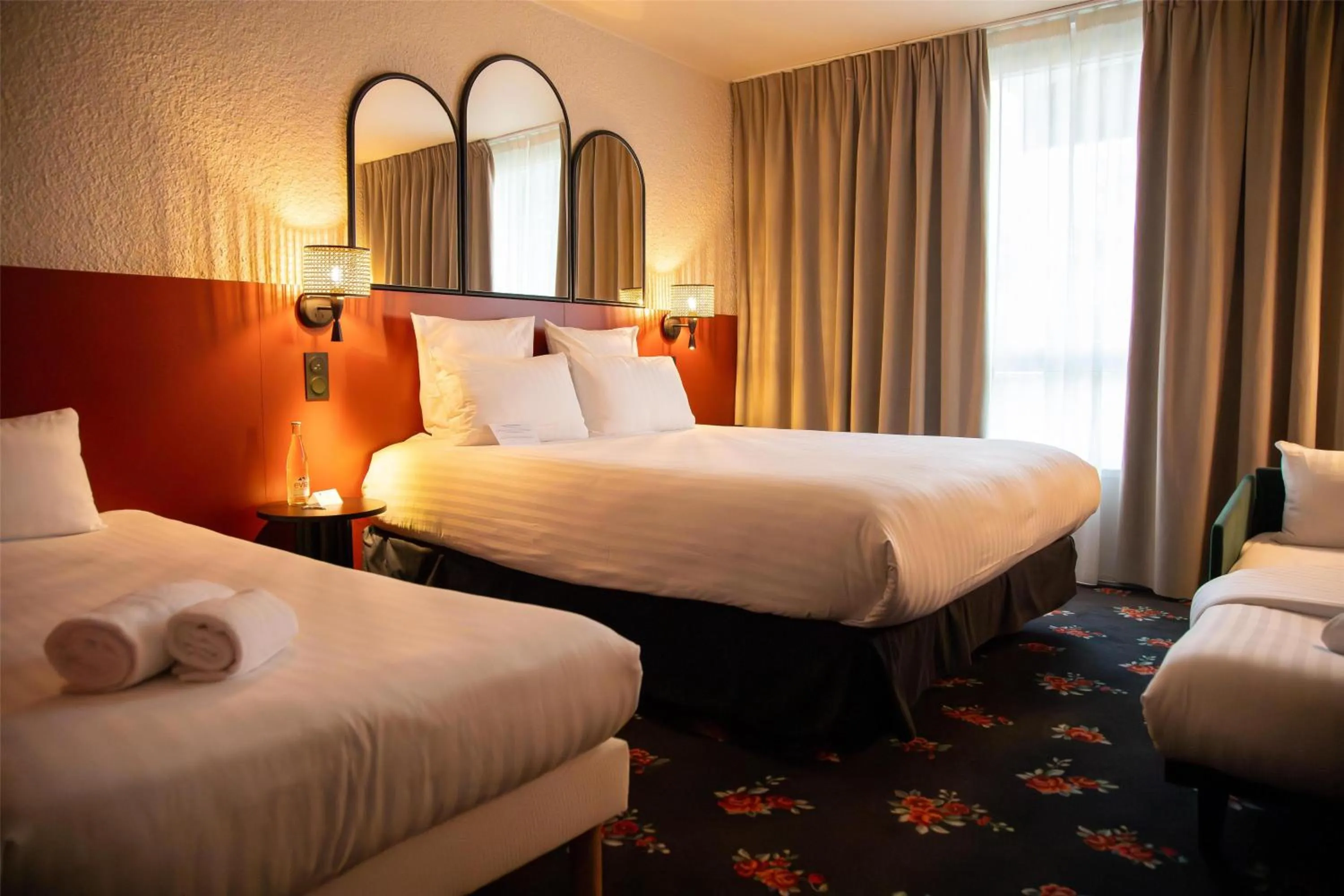 Bedroom, Bed in Best Western Porte du Forez