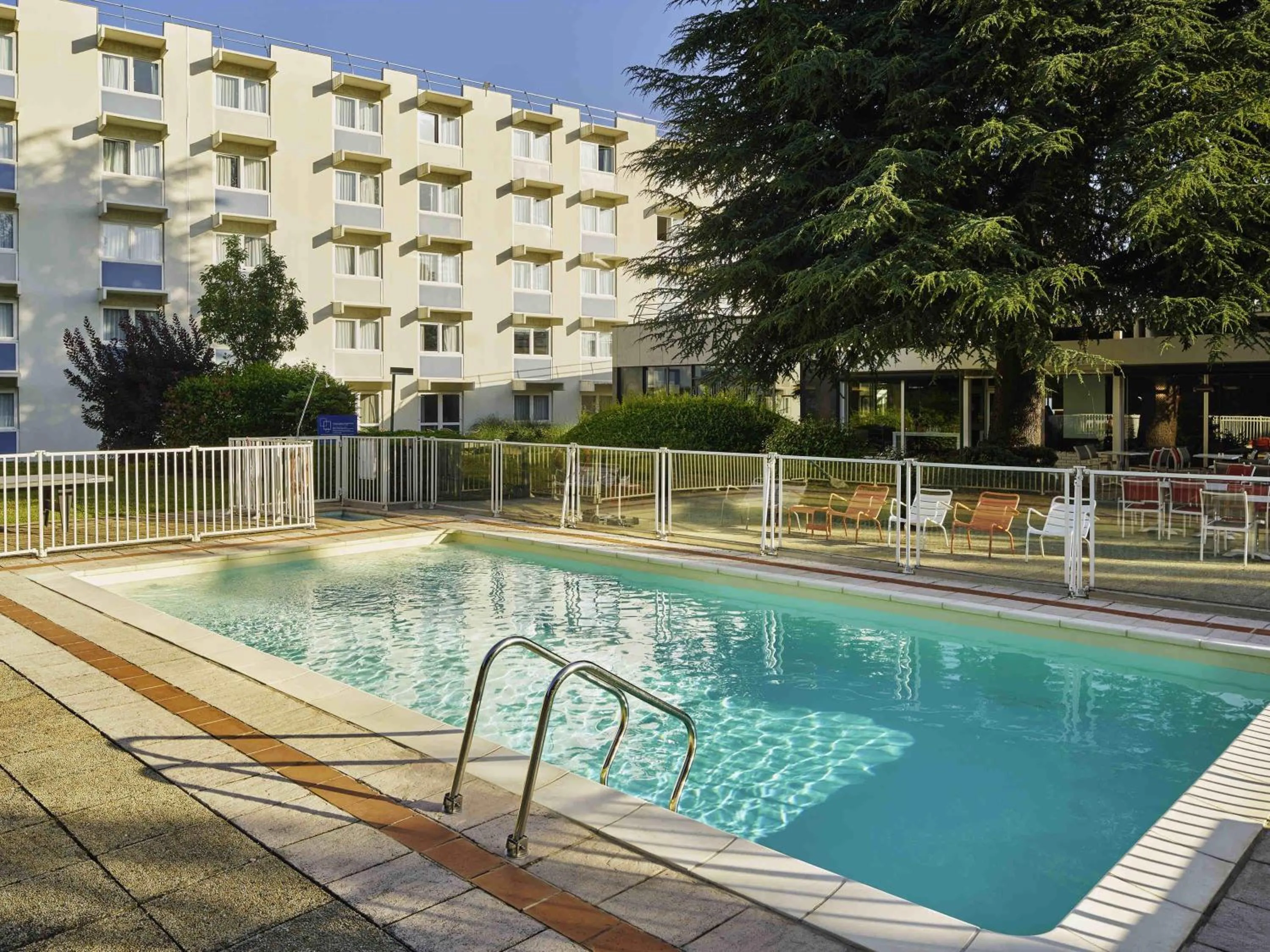 Pool view in Novotel Massy Palaiseau