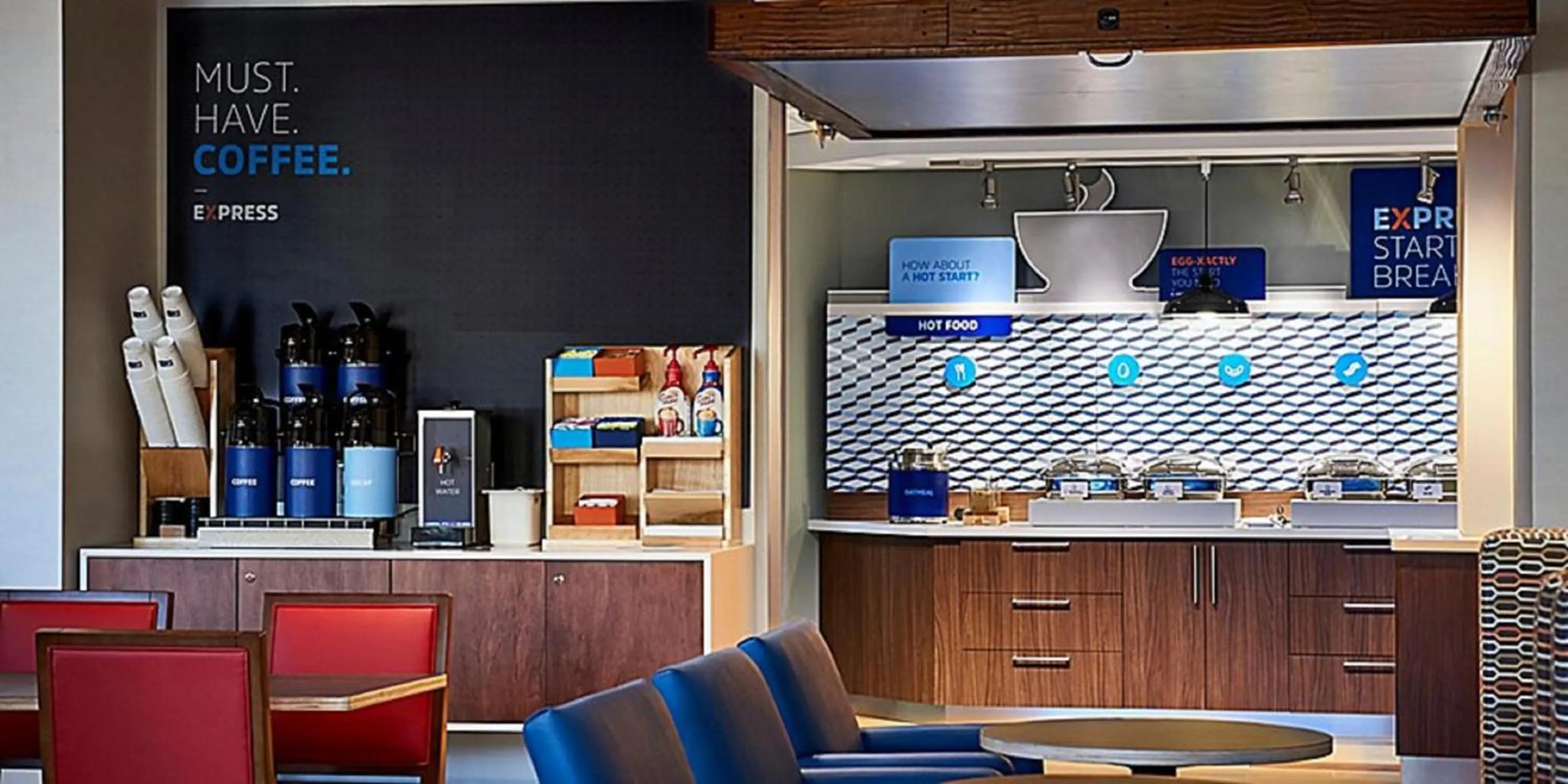 Coffee/tea facilities in Holiday Inn Express & Suites - Marion by IHG