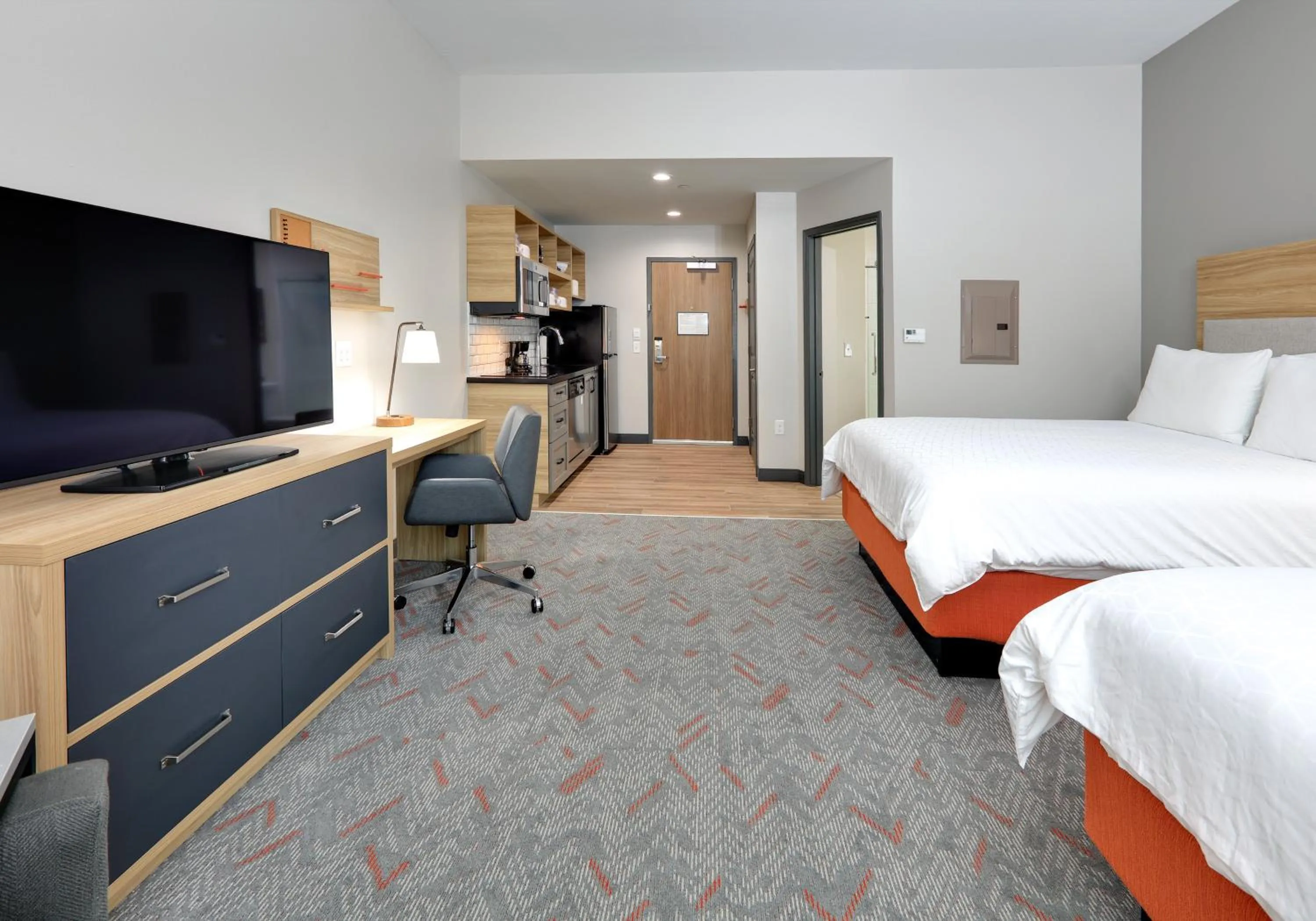 Photo of the whole room, Bed in Candlewood Suites DFW West - Hurst by IHG