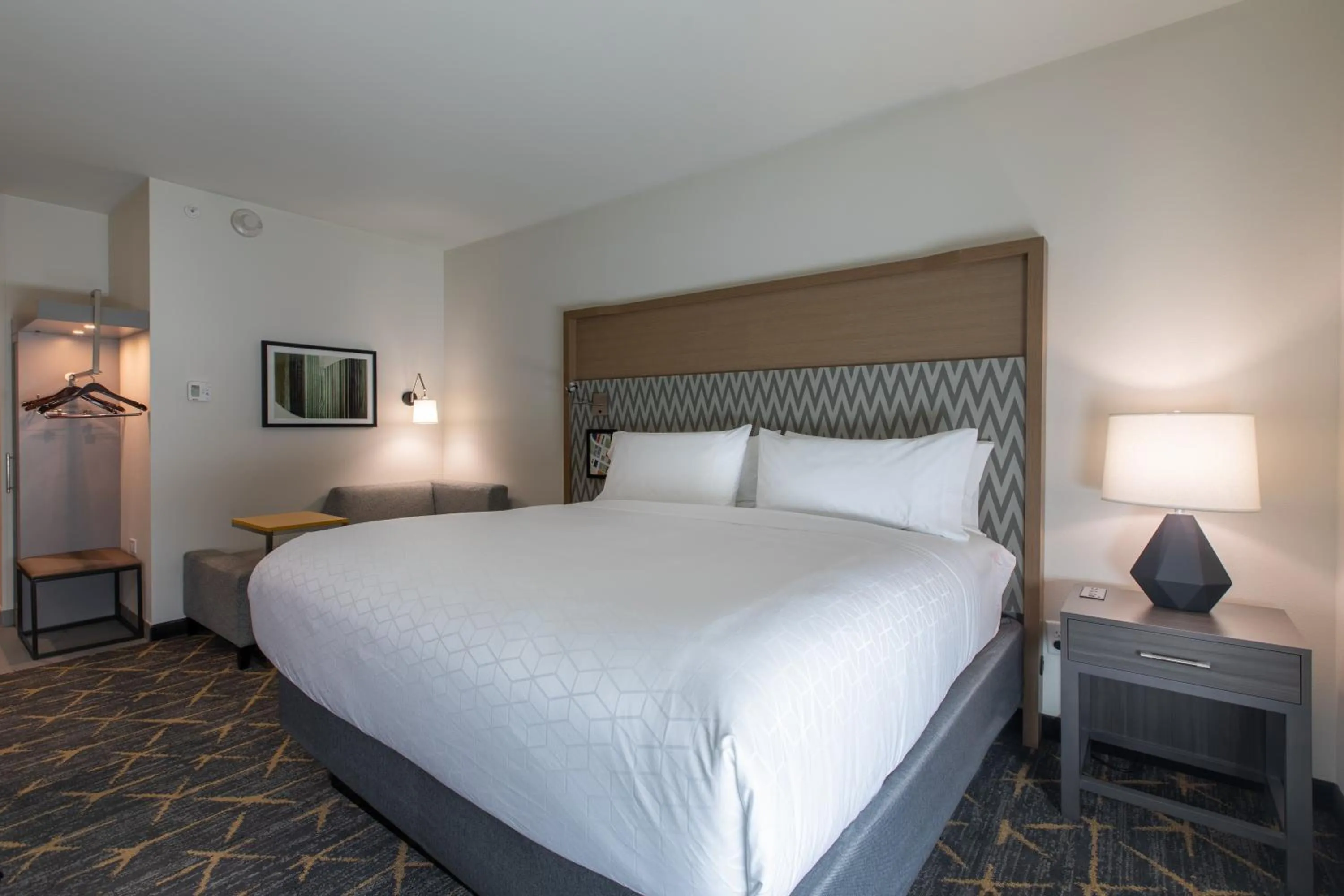 Photo of the whole room, Bed in Holiday Inn Greenville - Woodruff Road by IHG