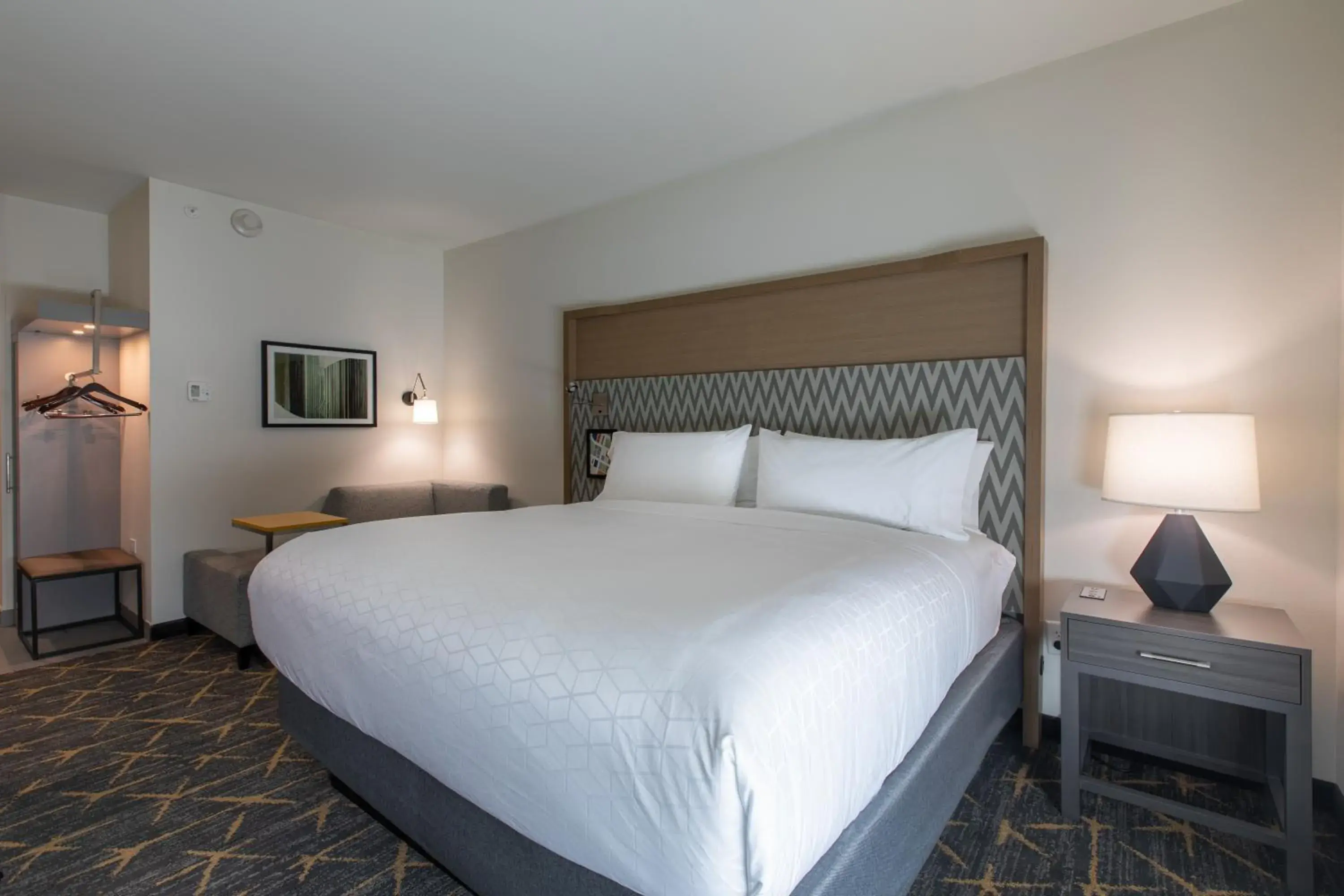 Standard Room in Holiday Inn Greenville - Woodruff Road by IHG Standard Room in Holiday Inn Greenville - Woodruff Road by IHG
