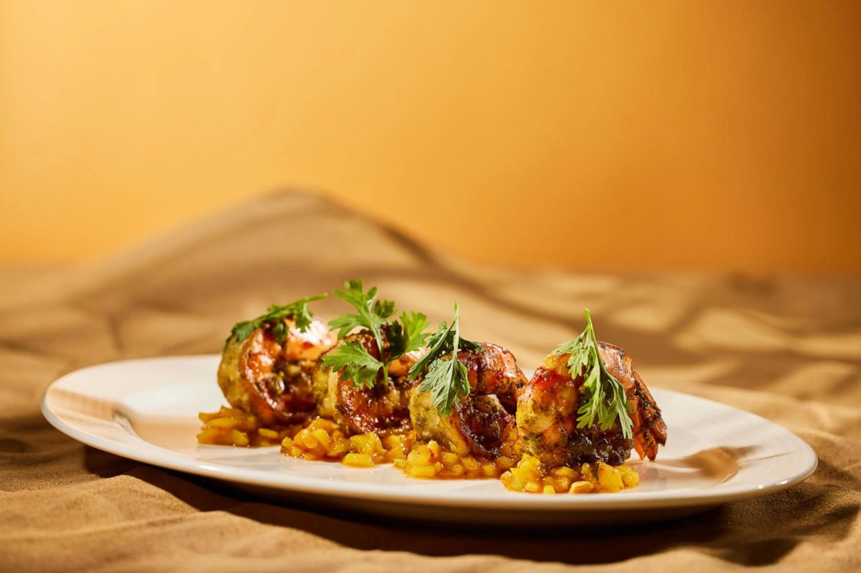 Restaurant/places to eat in Crowne Plaza Dubai Marina by IHG