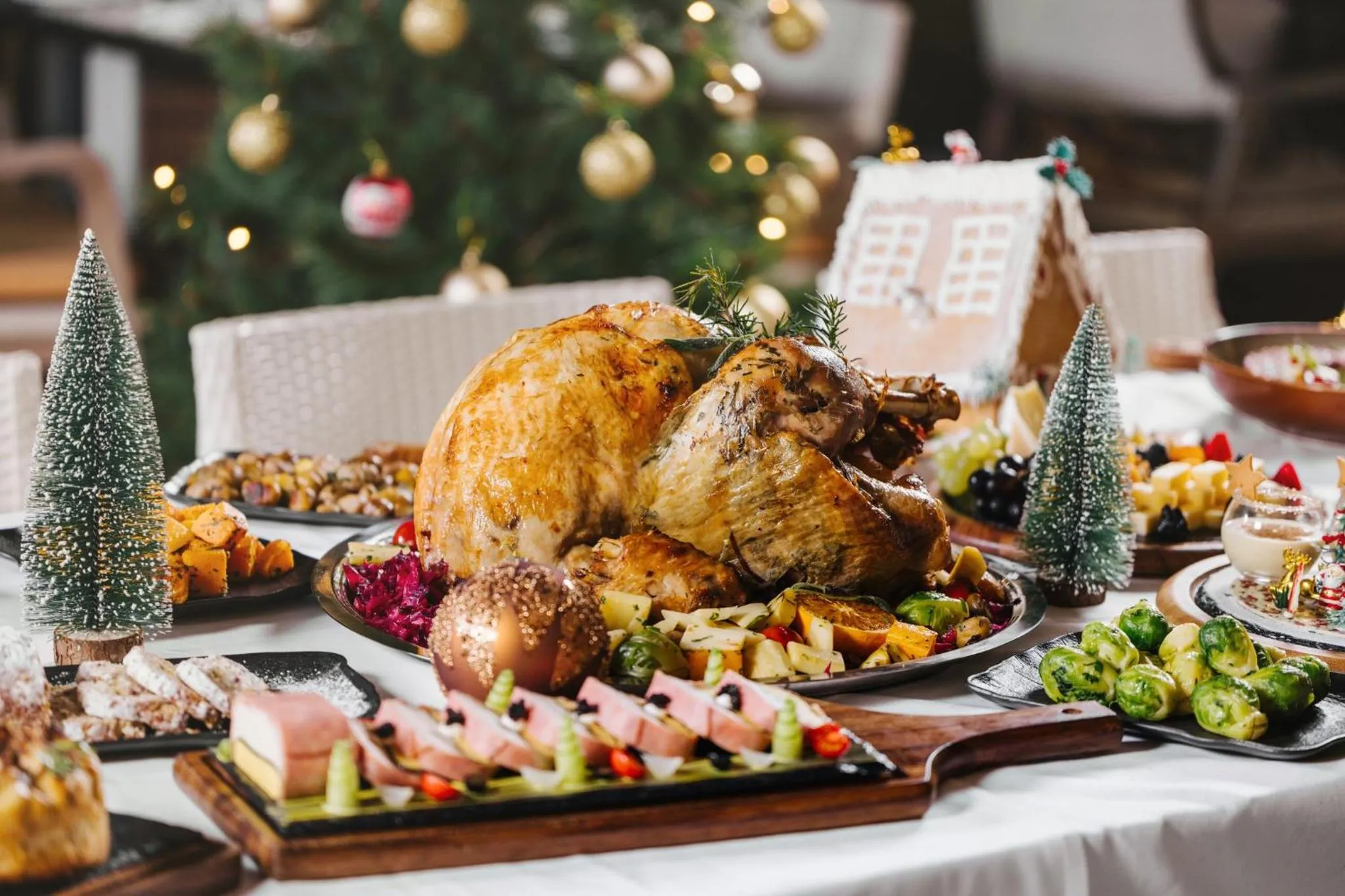 Restaurant/places to eat in Crowne Plaza Dubai Marina by IHG