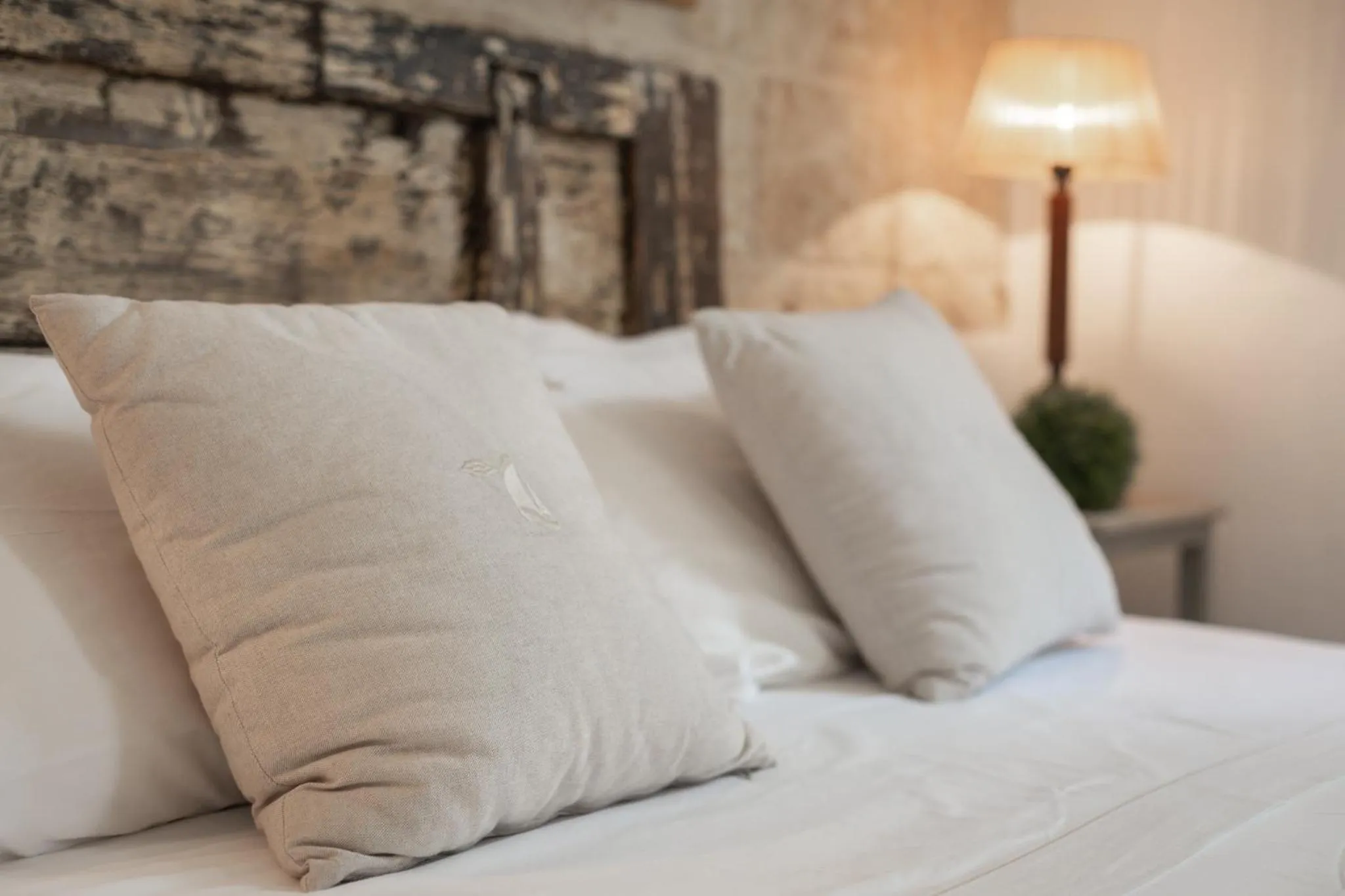 Decorative detail, Bed in B&B Aurora Salentina