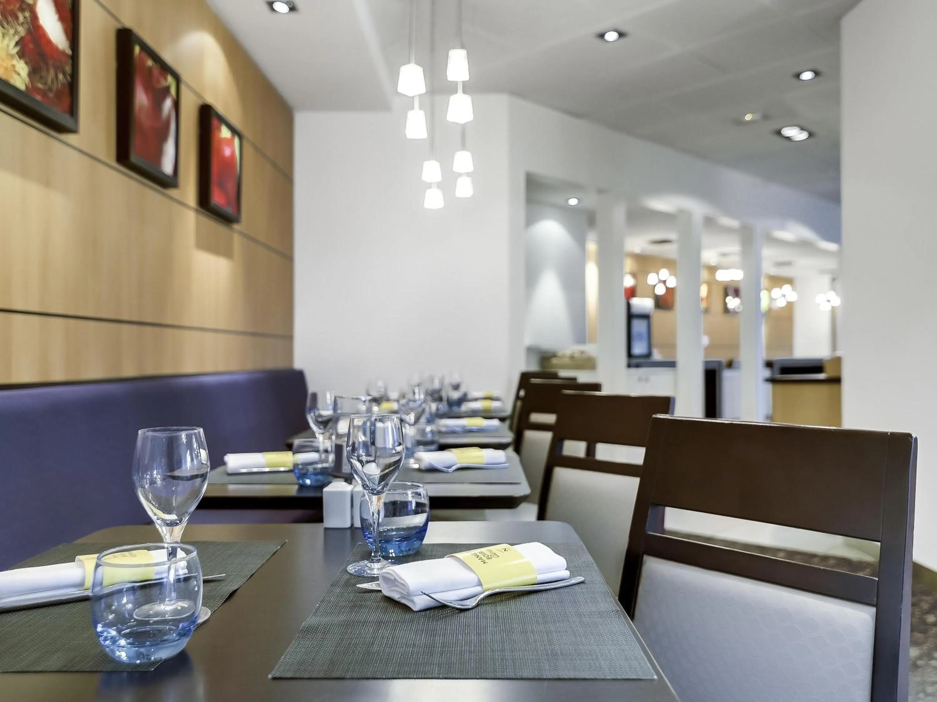 Restaurant/places to eat in Novotel Paris Orly Rungis Aéroport