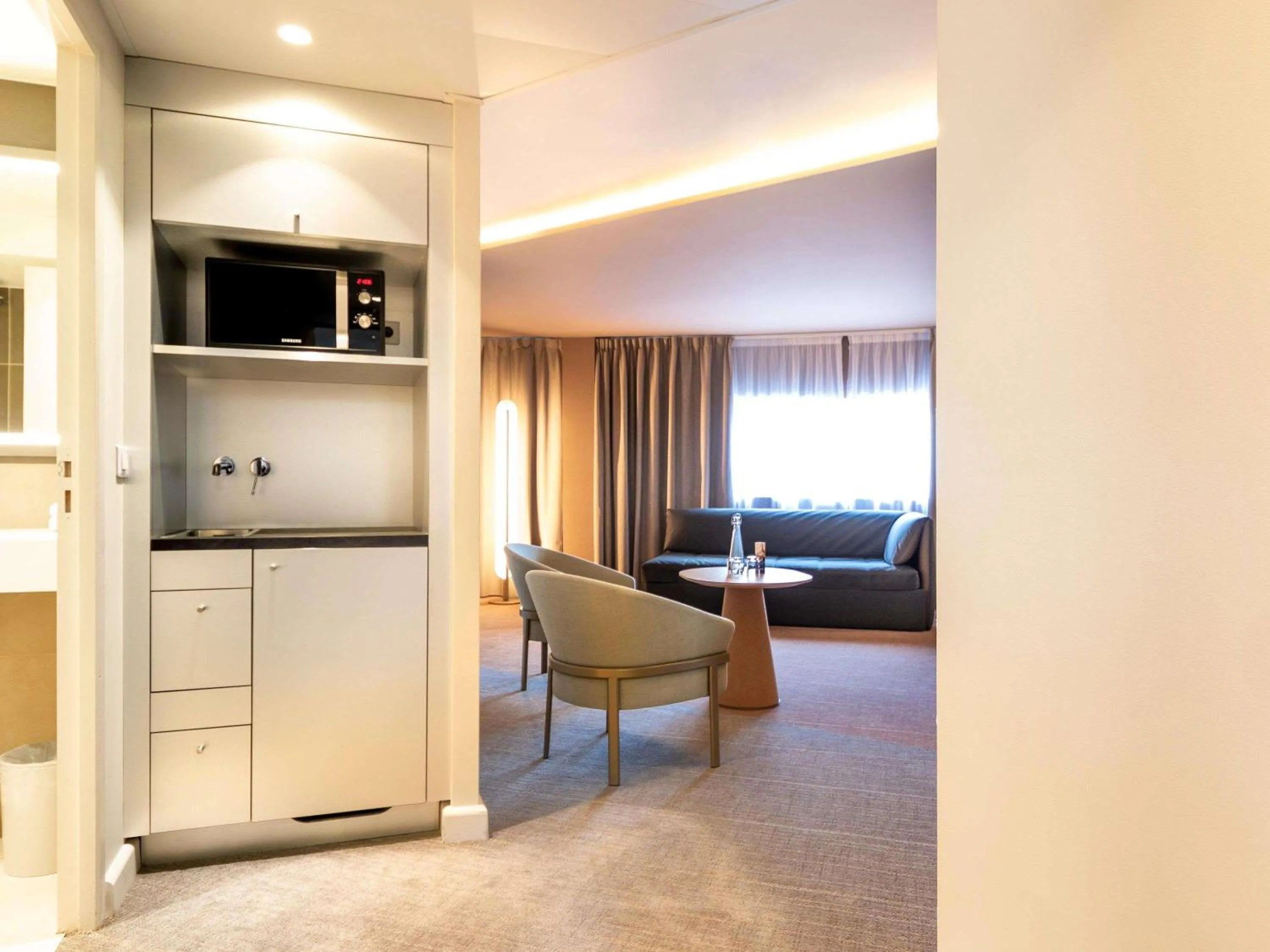 Bedroom in Novotel Paris Orly Rungis Aéroport