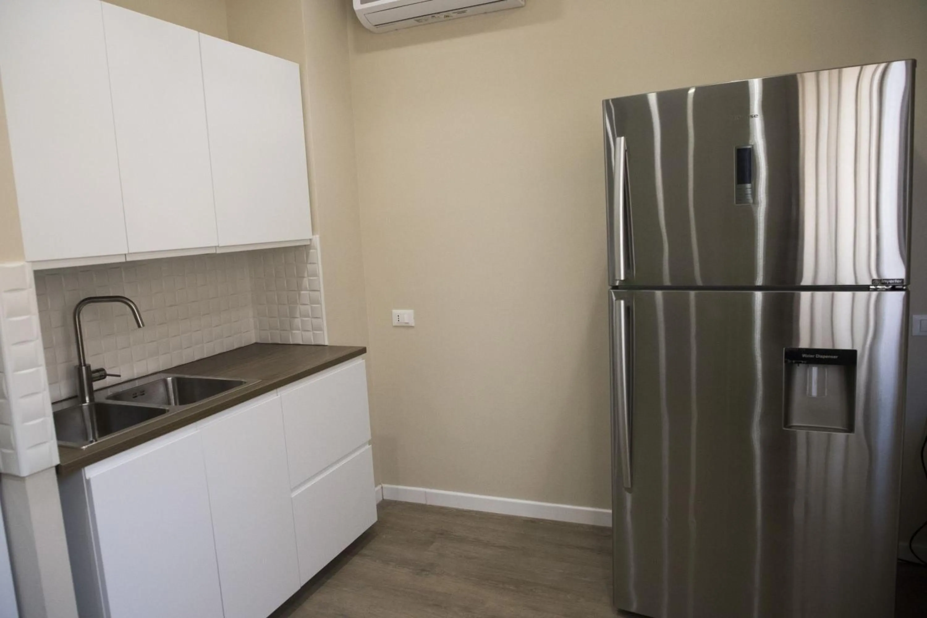 Kitchen or kitchenette in Tre Fontane