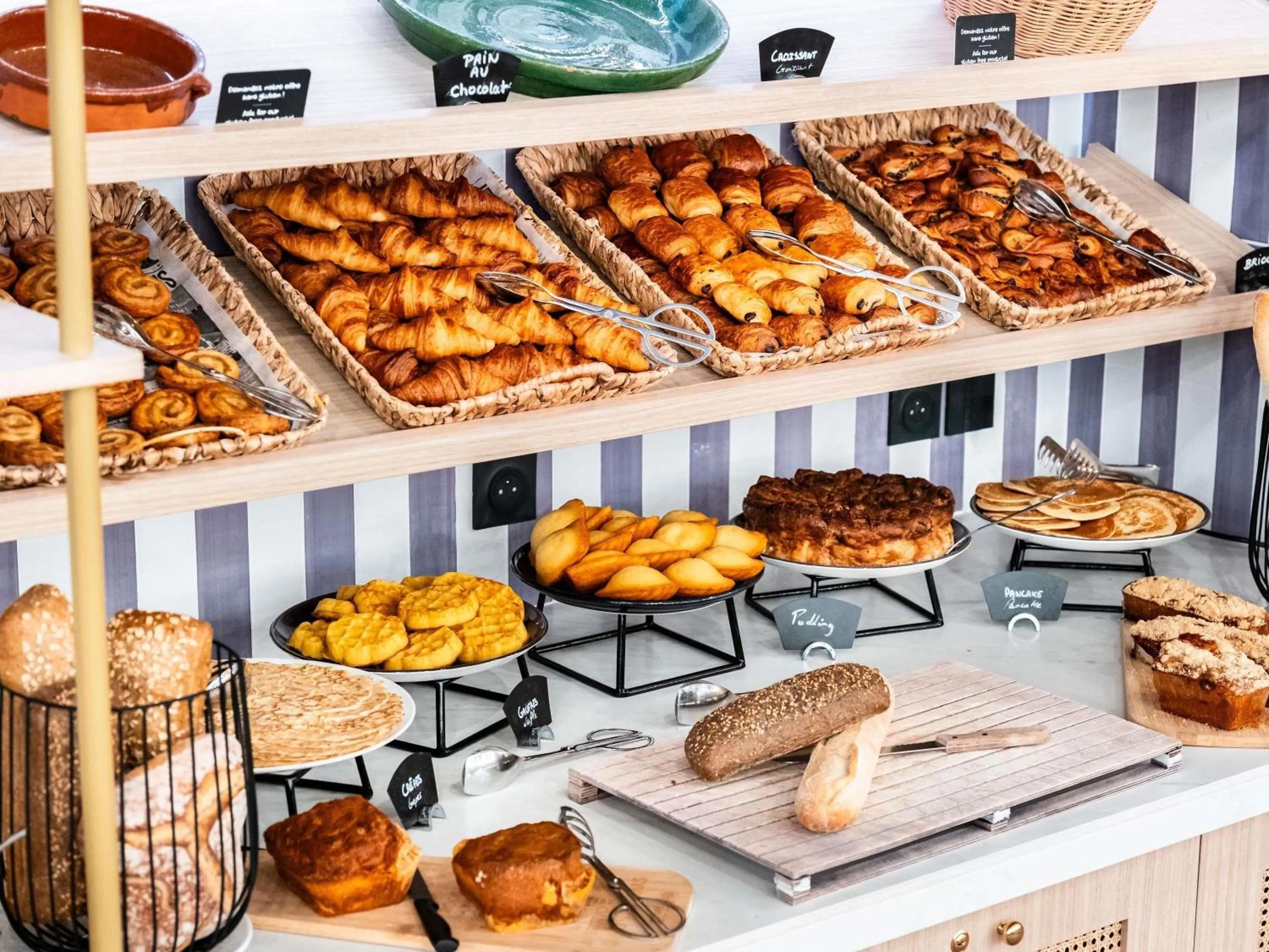 Breakfast in Novotel Atria Nimes Centre