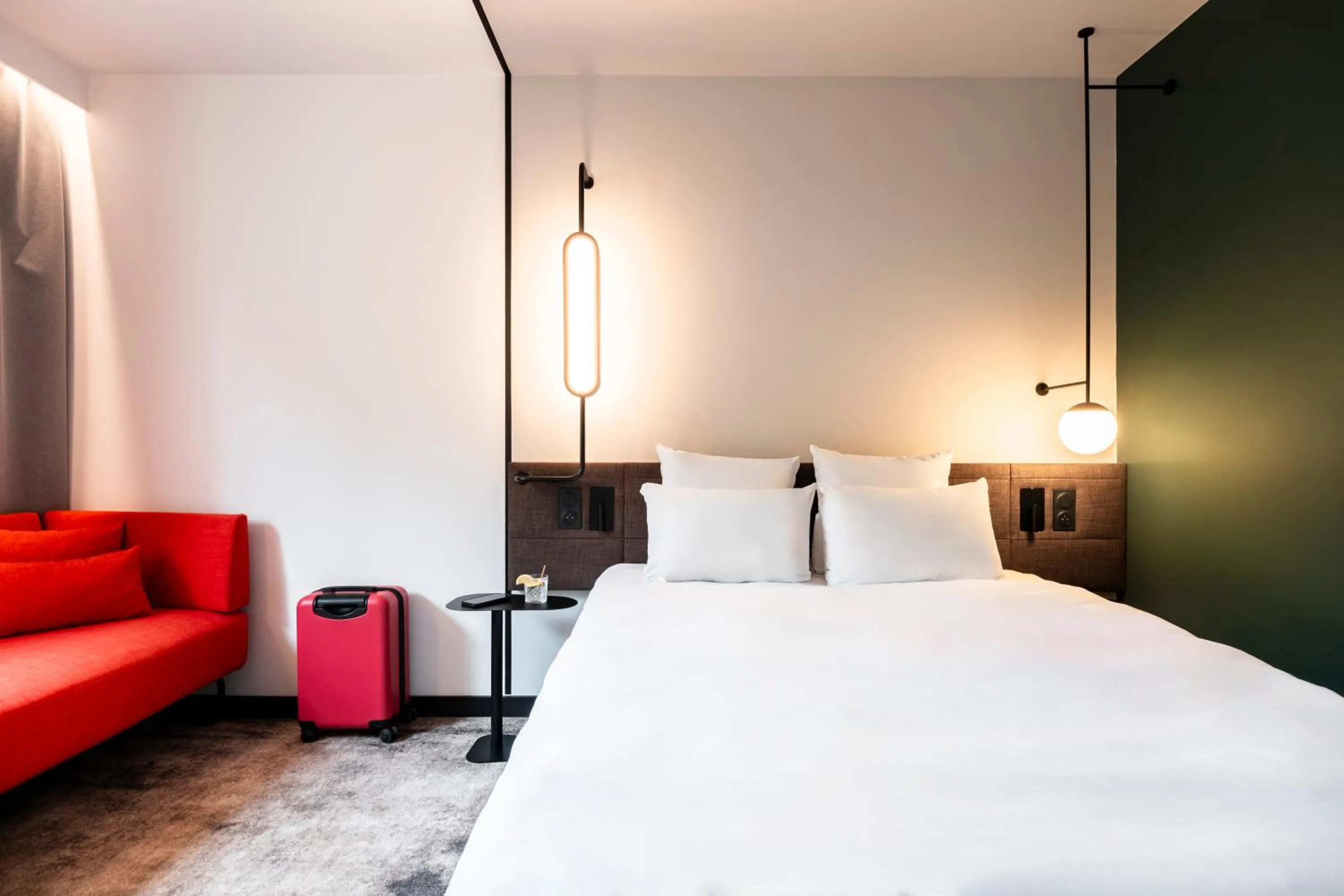 Bedroom, Bed in Novotel Atria Nimes Centre