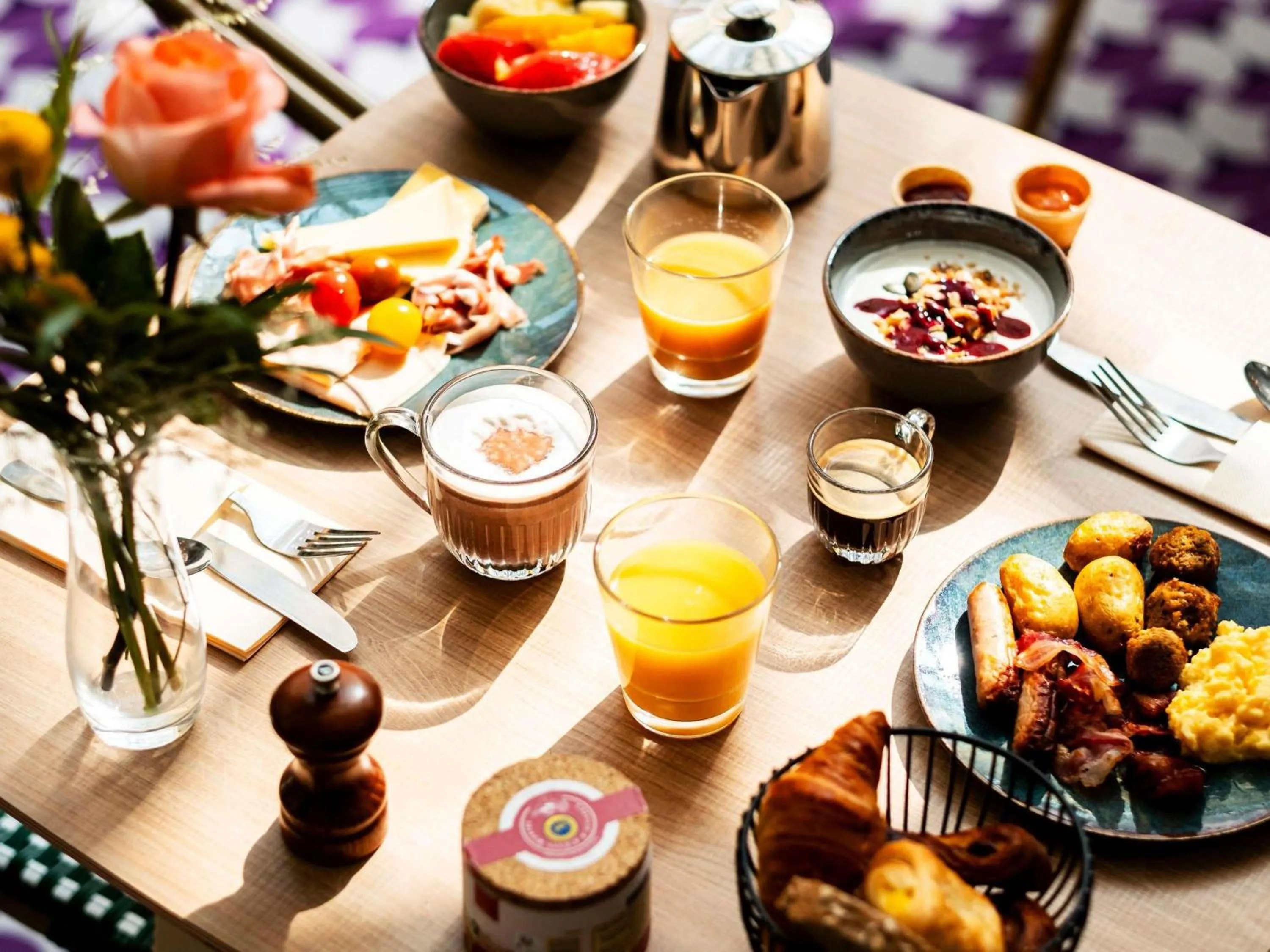 Breakfast in Novotel Atria Nimes Centre