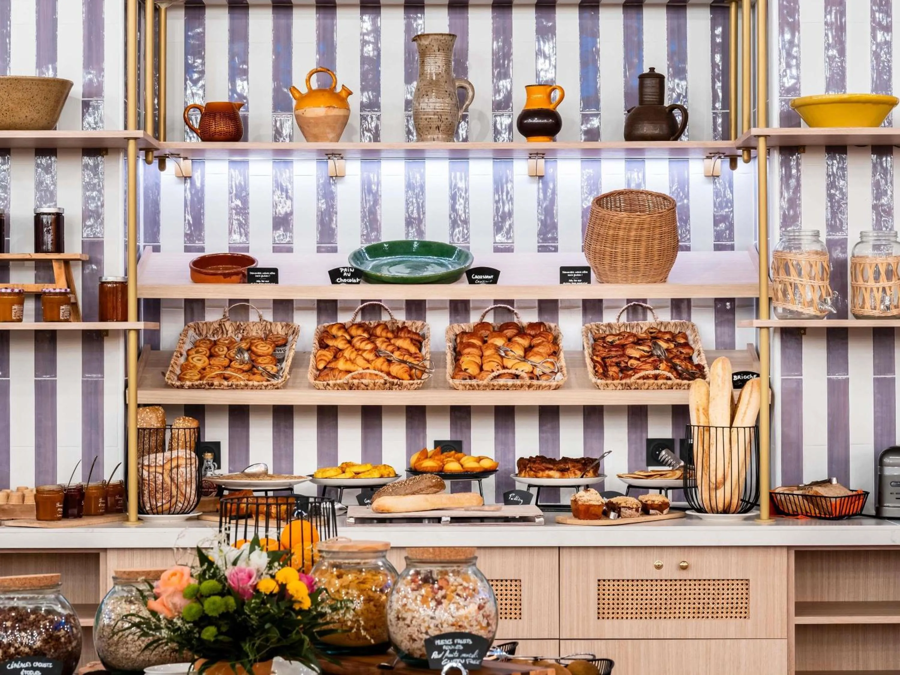 Breakfast in Novotel Atria Nimes Centre