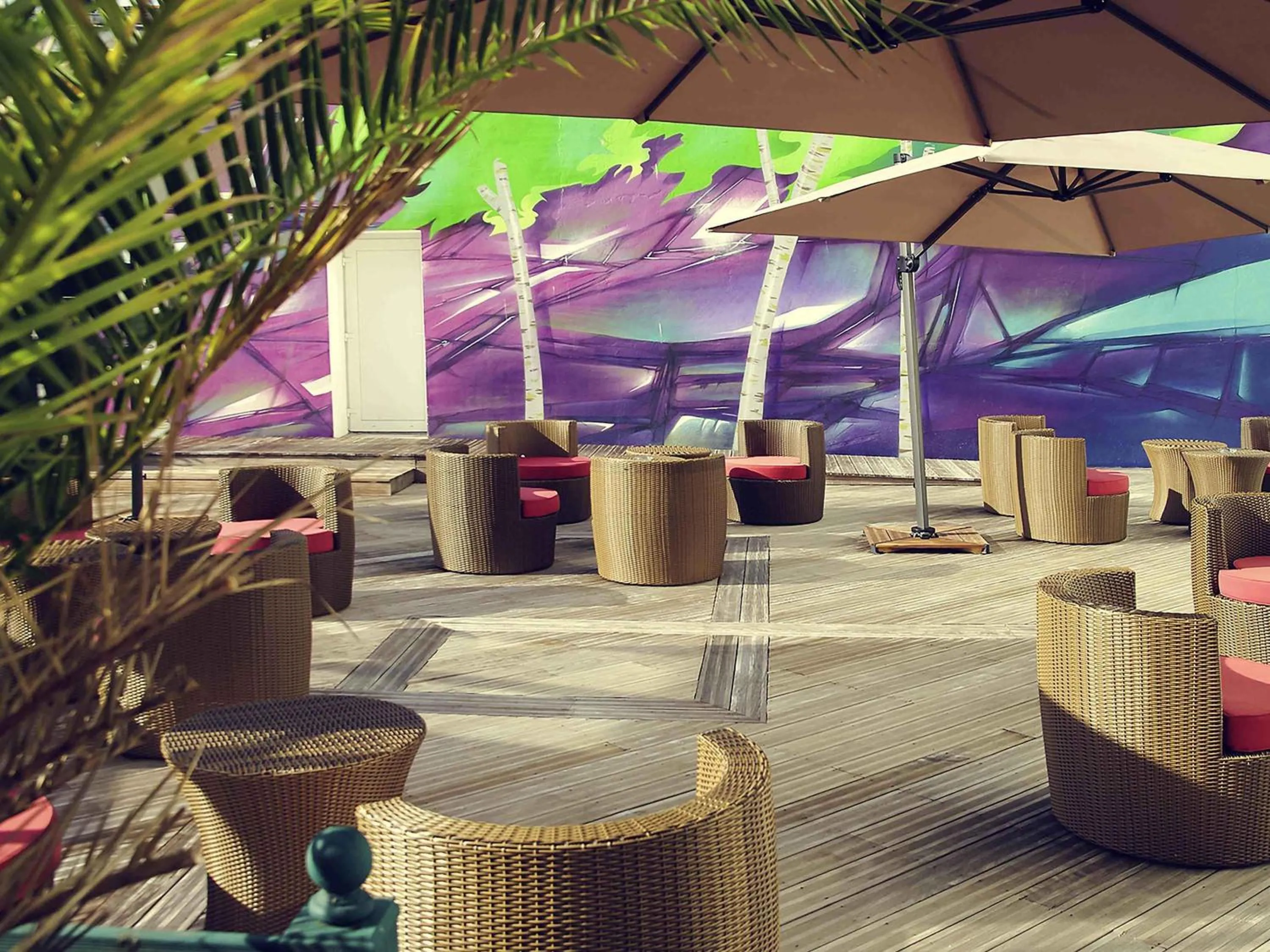 Lounge or bar in Mercure Quimper Centre