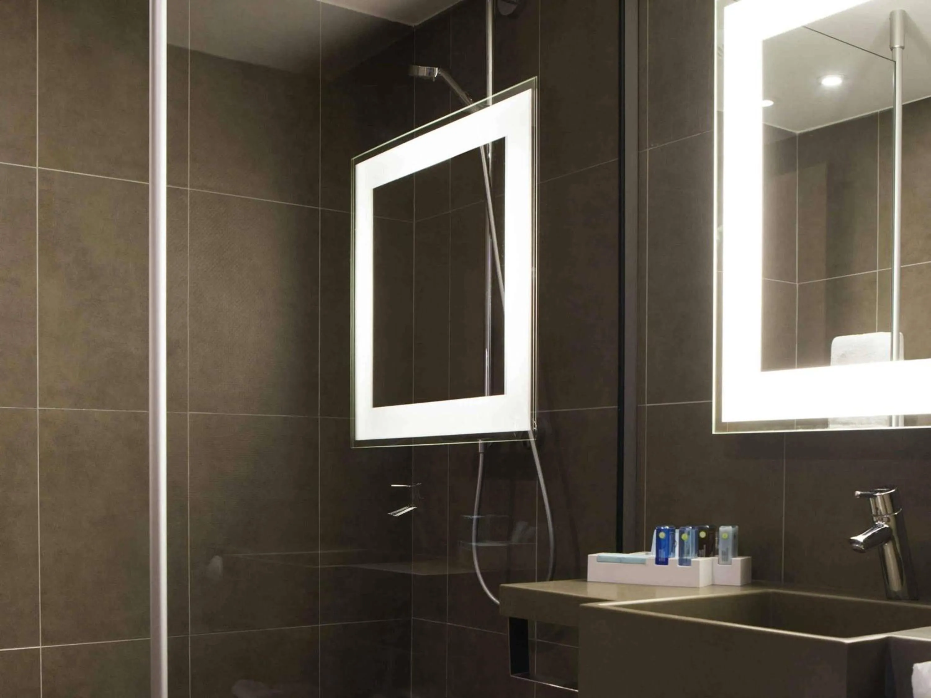 Bedroom in Novotel Paris Pont De Sevres