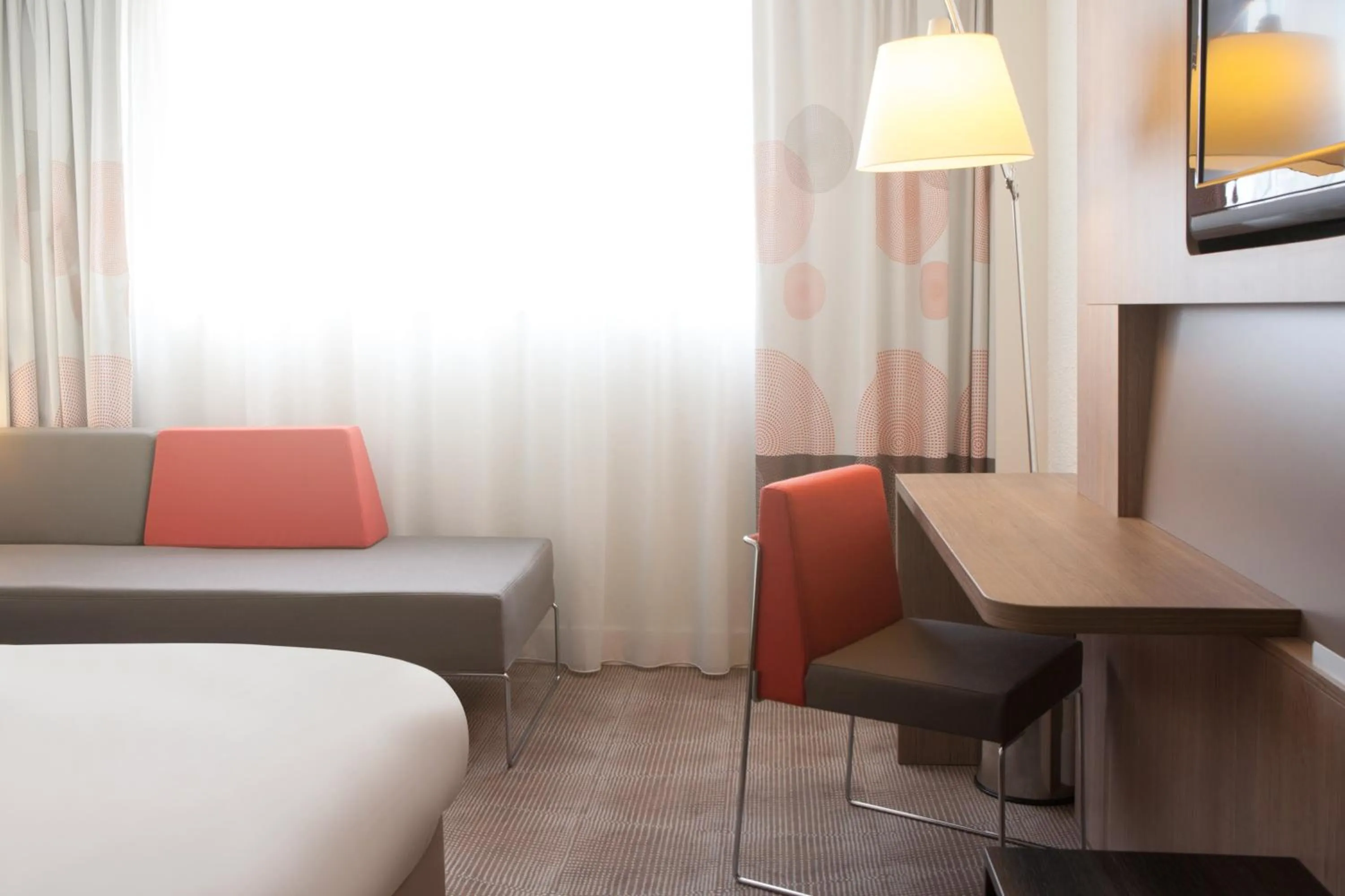 Bedroom in Novotel Paris Pont De Sevres