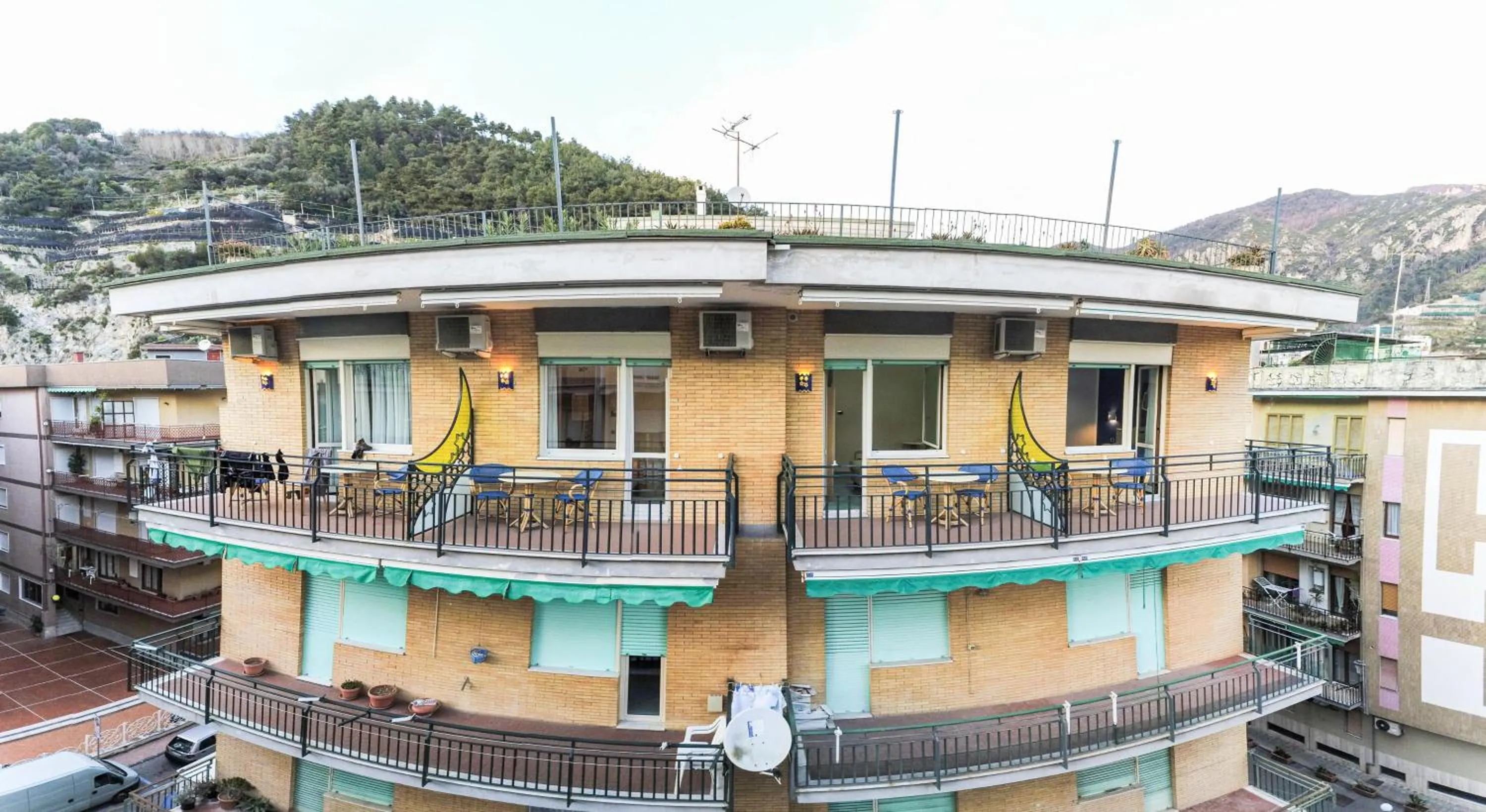 Property building in La Casa Delle Stelle